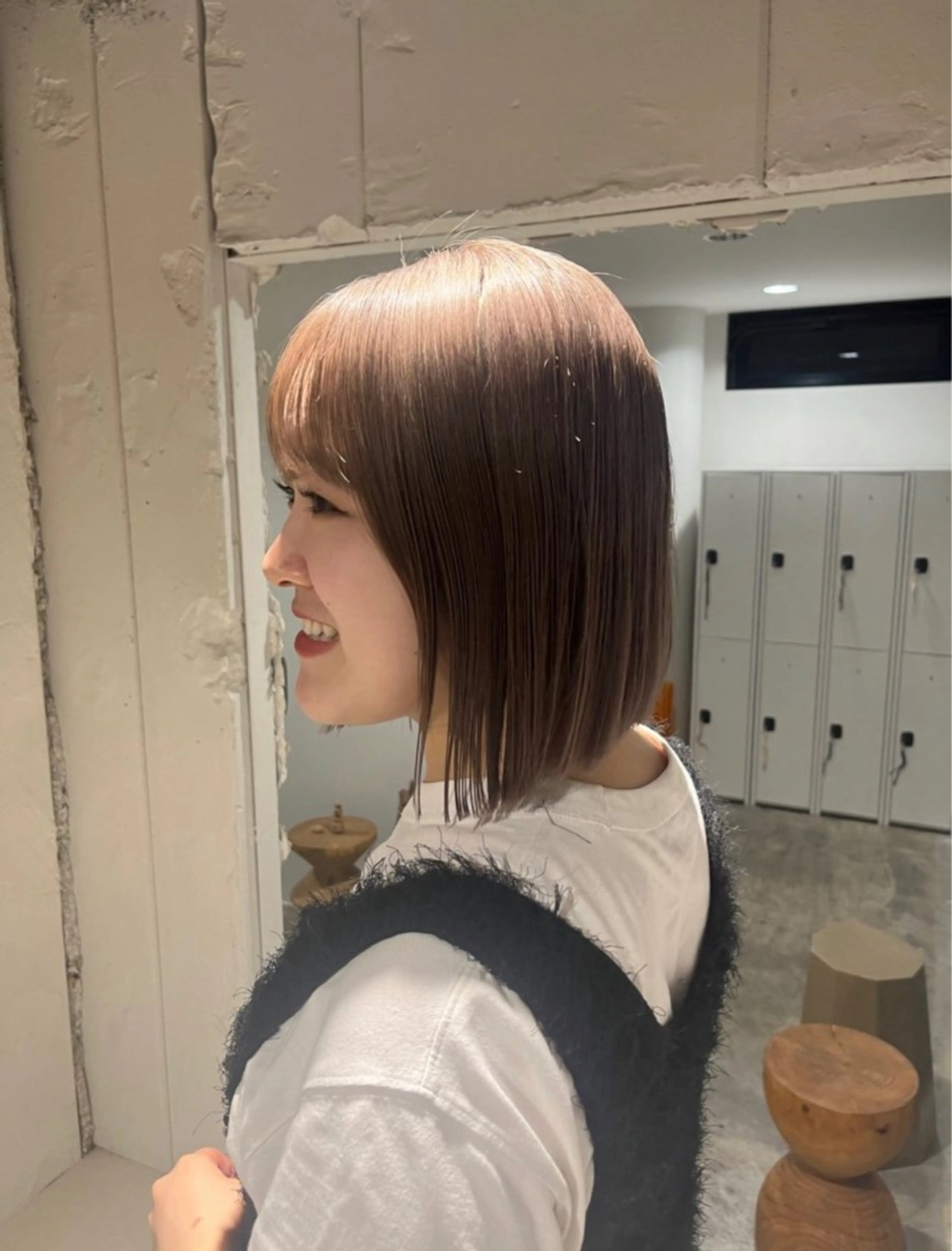 ミディアム ヘアカラー Shion/ レイヤー/髪質改善のヘアスタイル