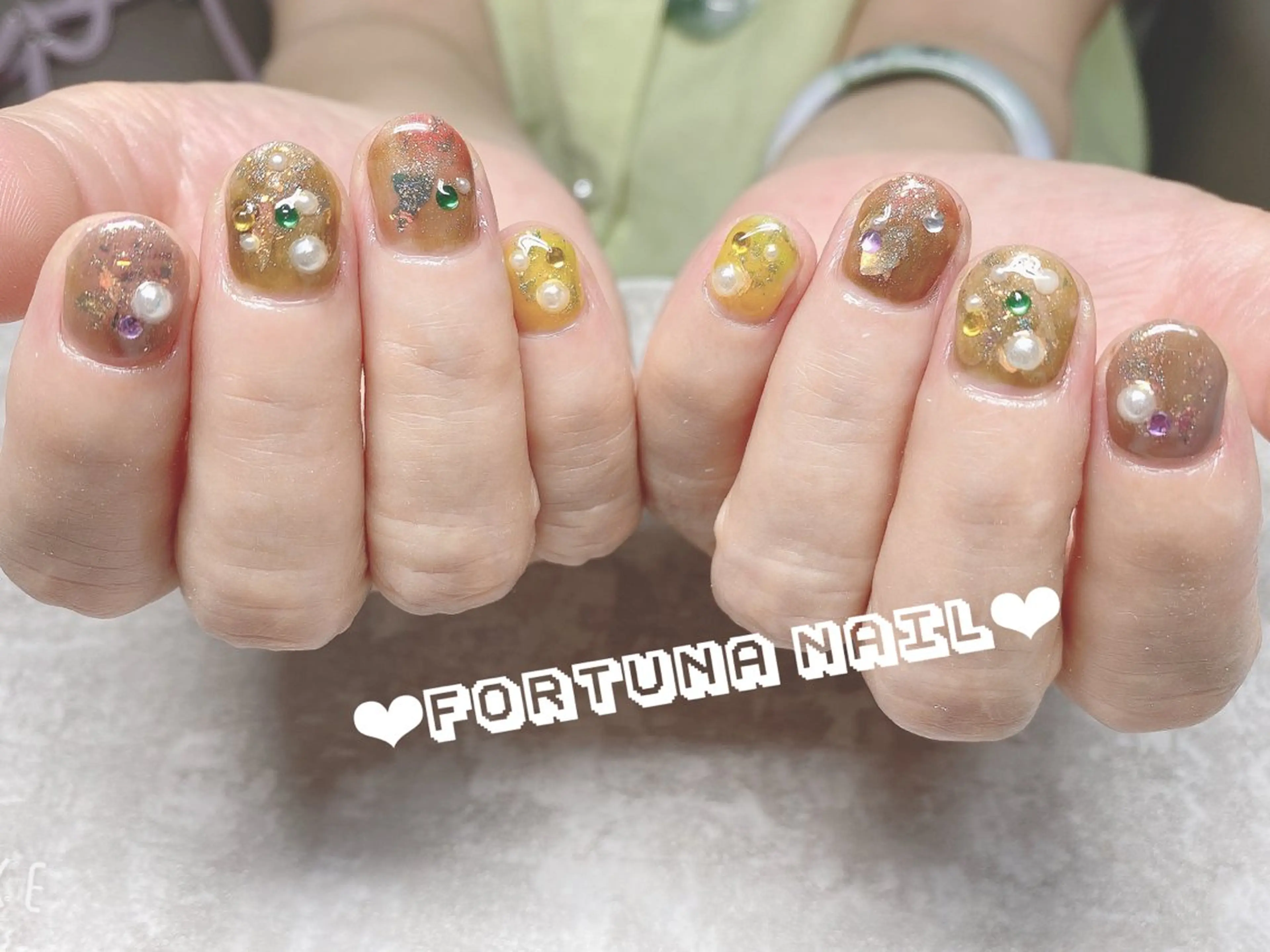 ネイル ハンドネイル ハンドケア Nail •Head スパFortunaのネイルデザイン