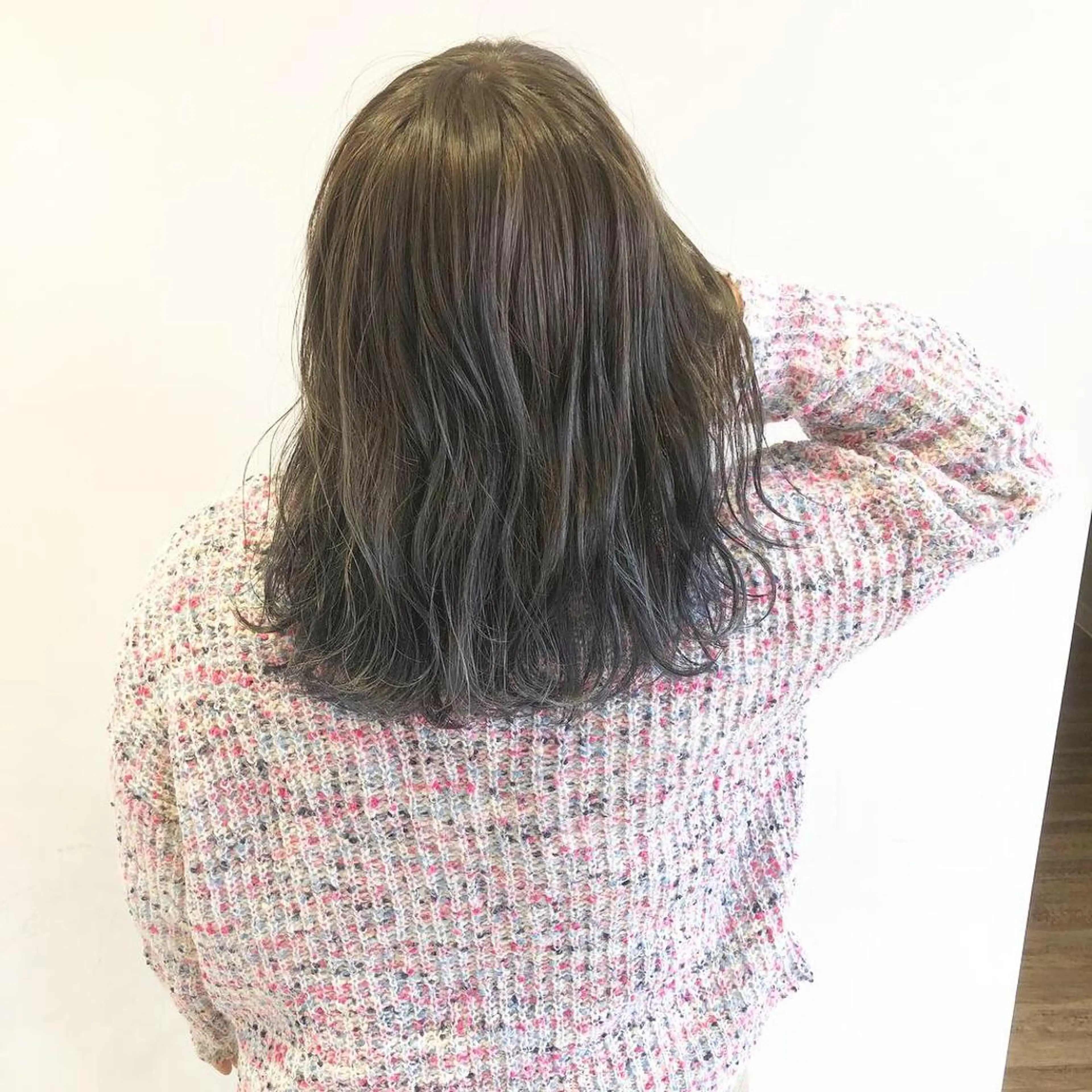 セミロング 岩瀬 翔太のヘアスタイル