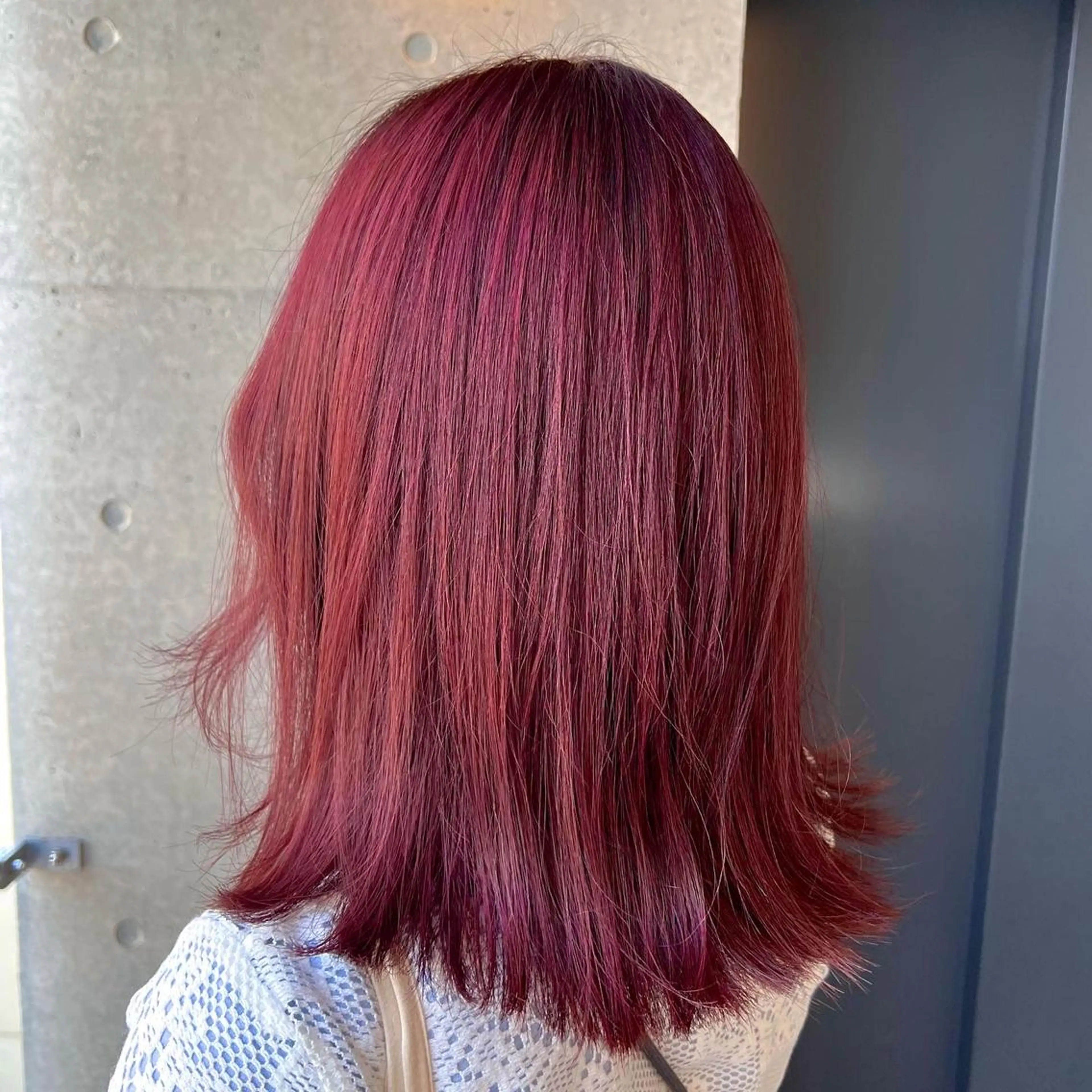 ミディアム カラー ヘアカラー トリートメント 吉野 瑳桜のヘアスタイル