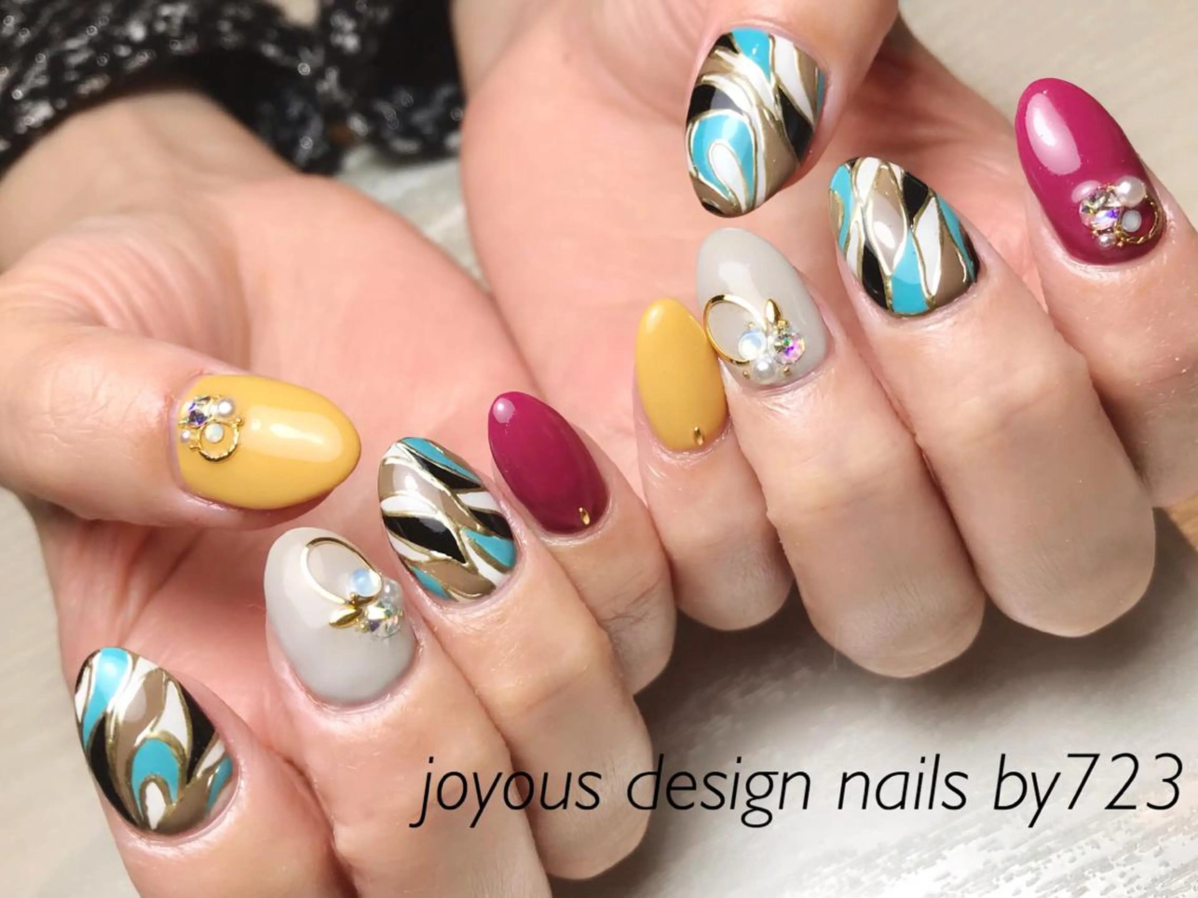 ネイル 持ち込み ハンドネイル jdn natsumiのネイルデザイン