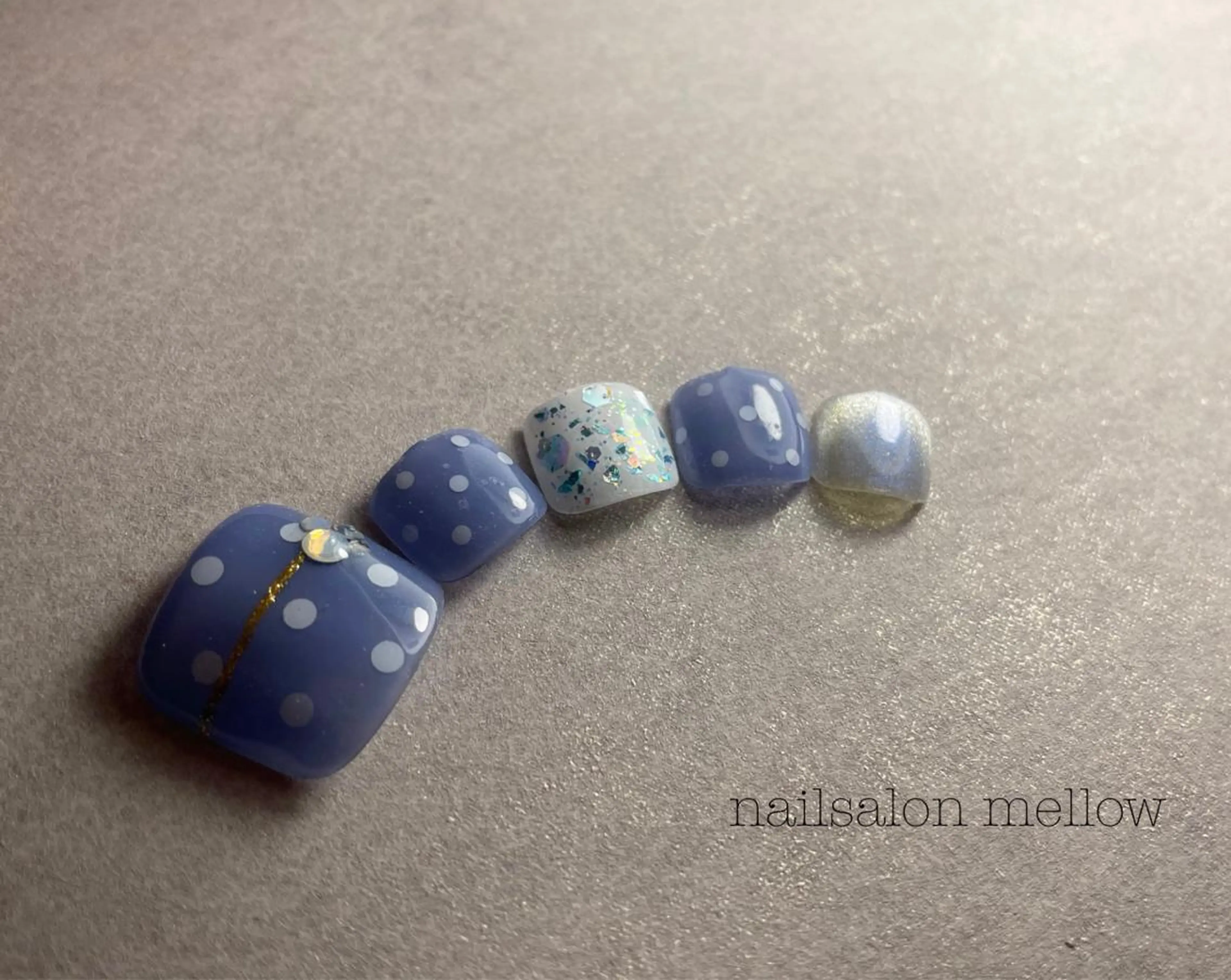 ネイル ドット 大山 浩美のネイルデザイン