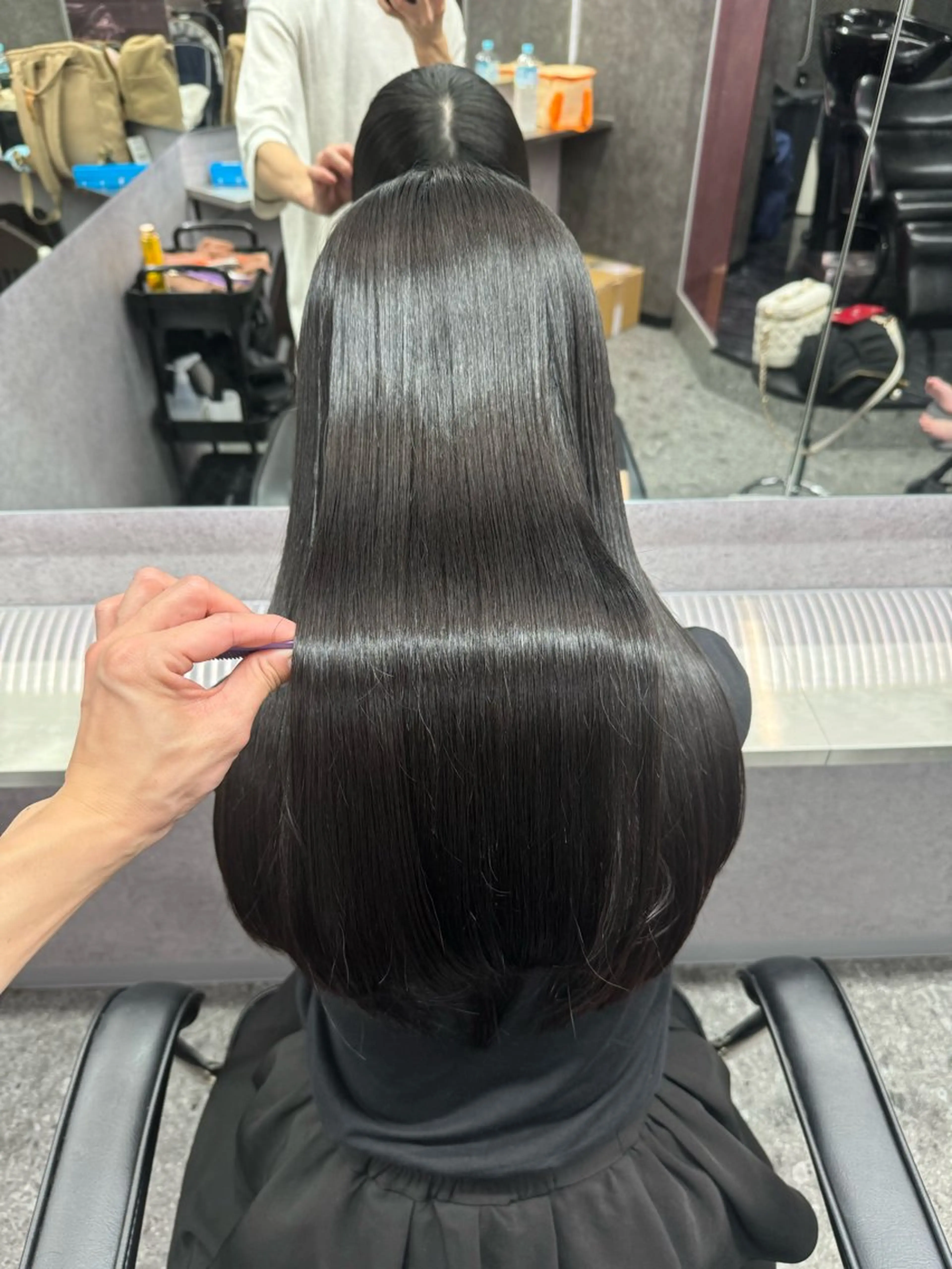 ロング カット ヘアカラー トリートメント レイヤーカット 艶髪/西尾 幸樹のヘアスタイル