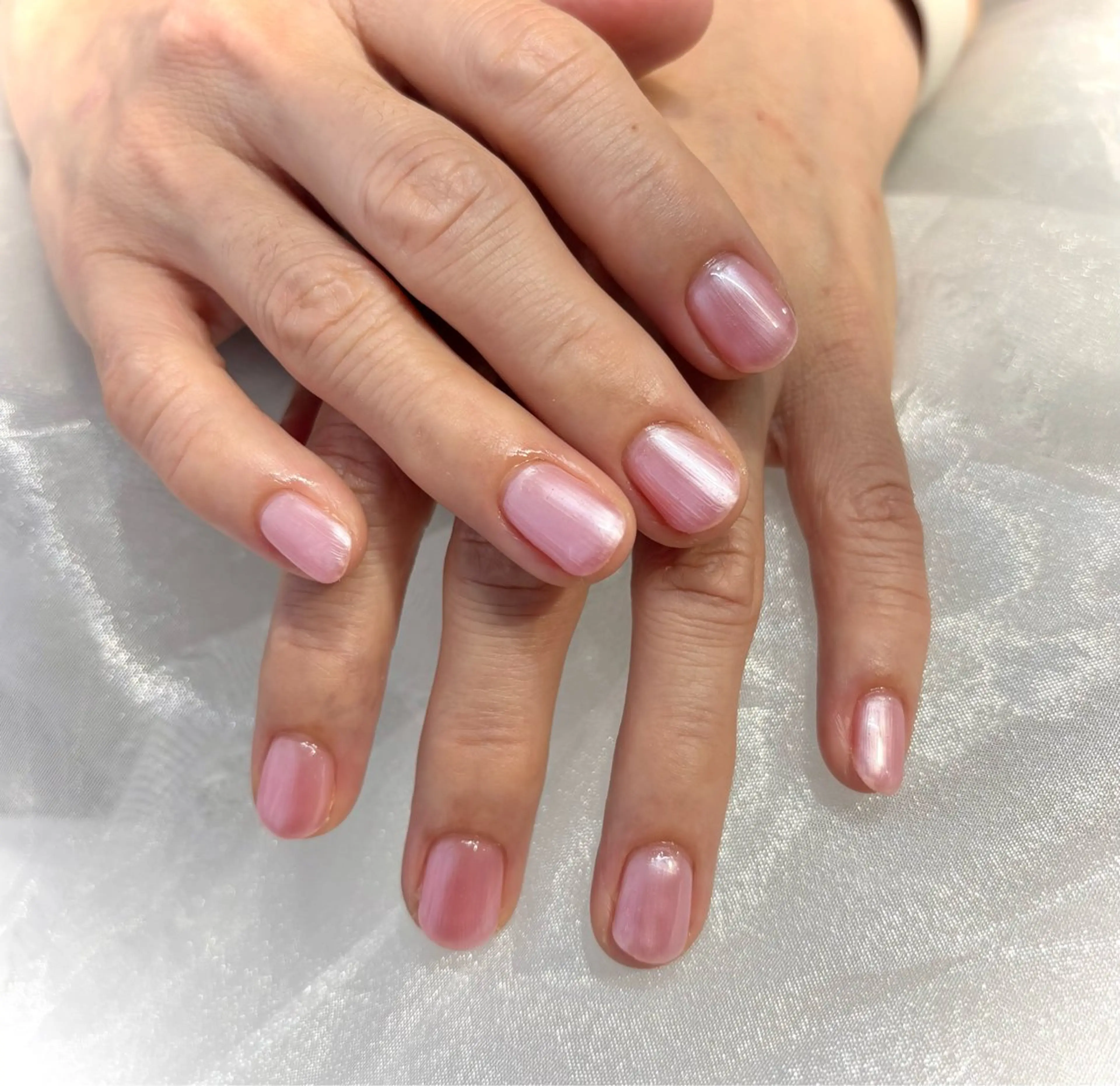ネイル ハンドネイル 橋元 珠梨のネイルデザイン