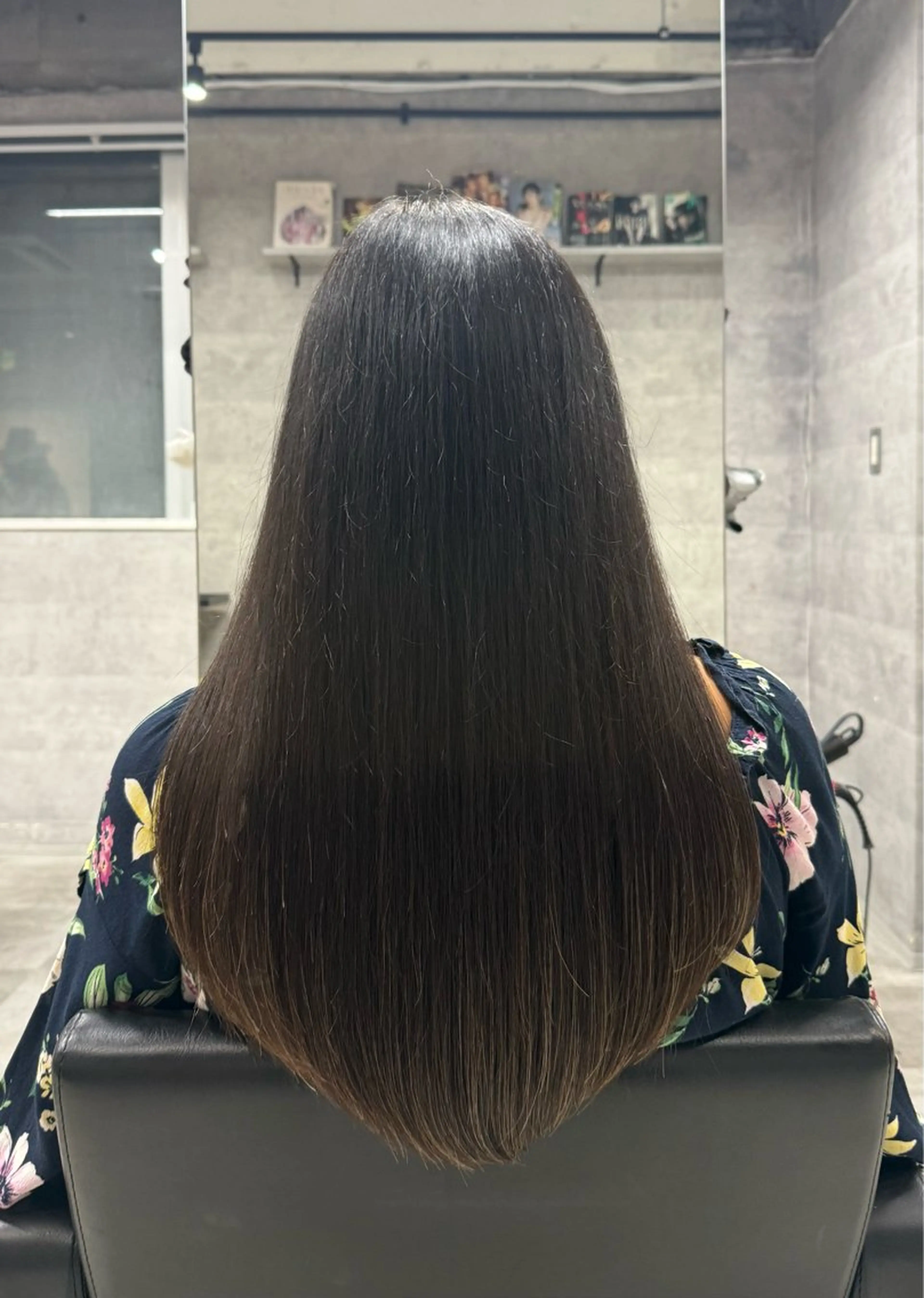 ロング ボブ ロング HOHOMI （ほほみ）のヘアスタイル