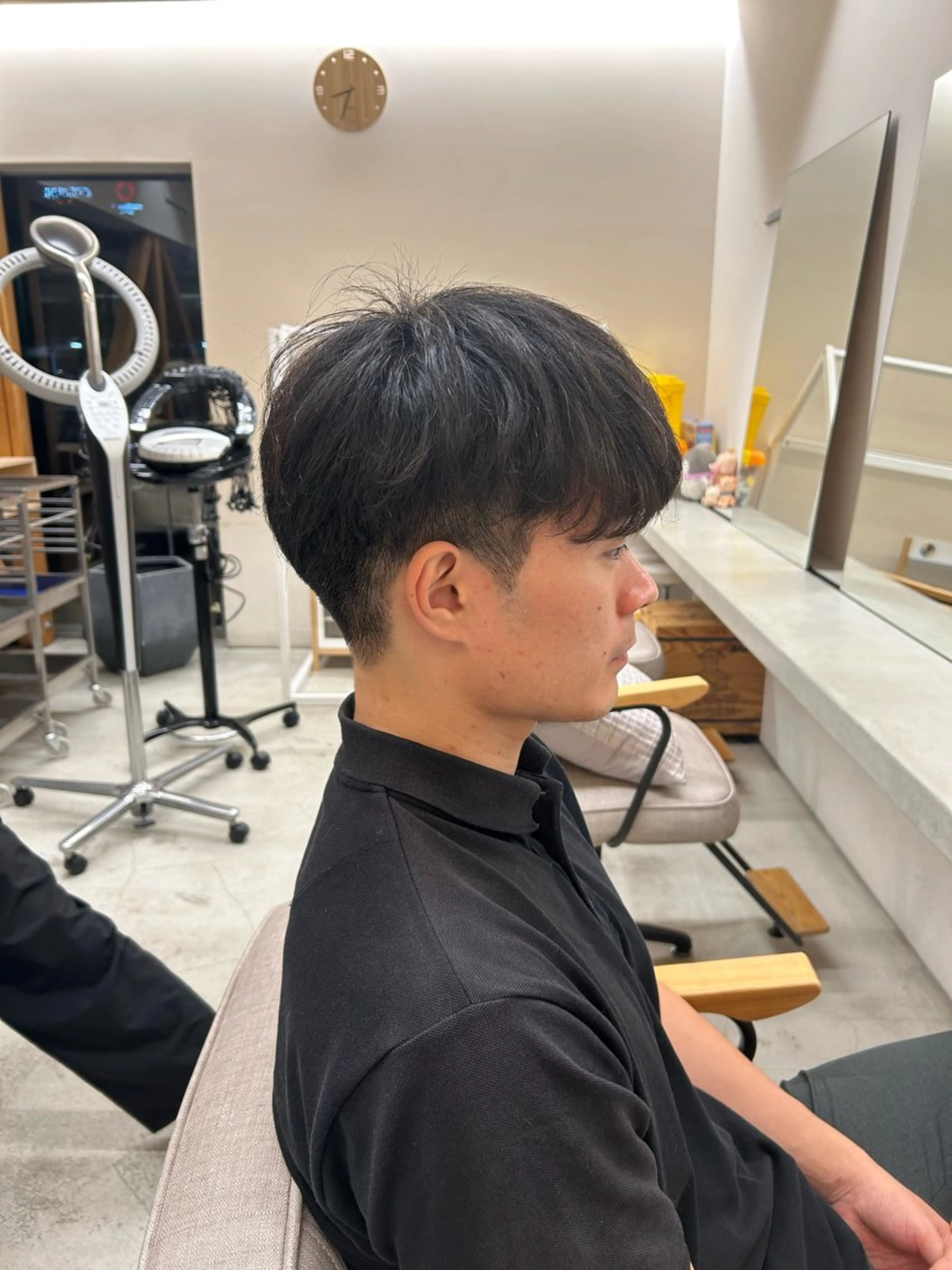 メンズ TEMIL HAIR 彩弥のヘアスタイル