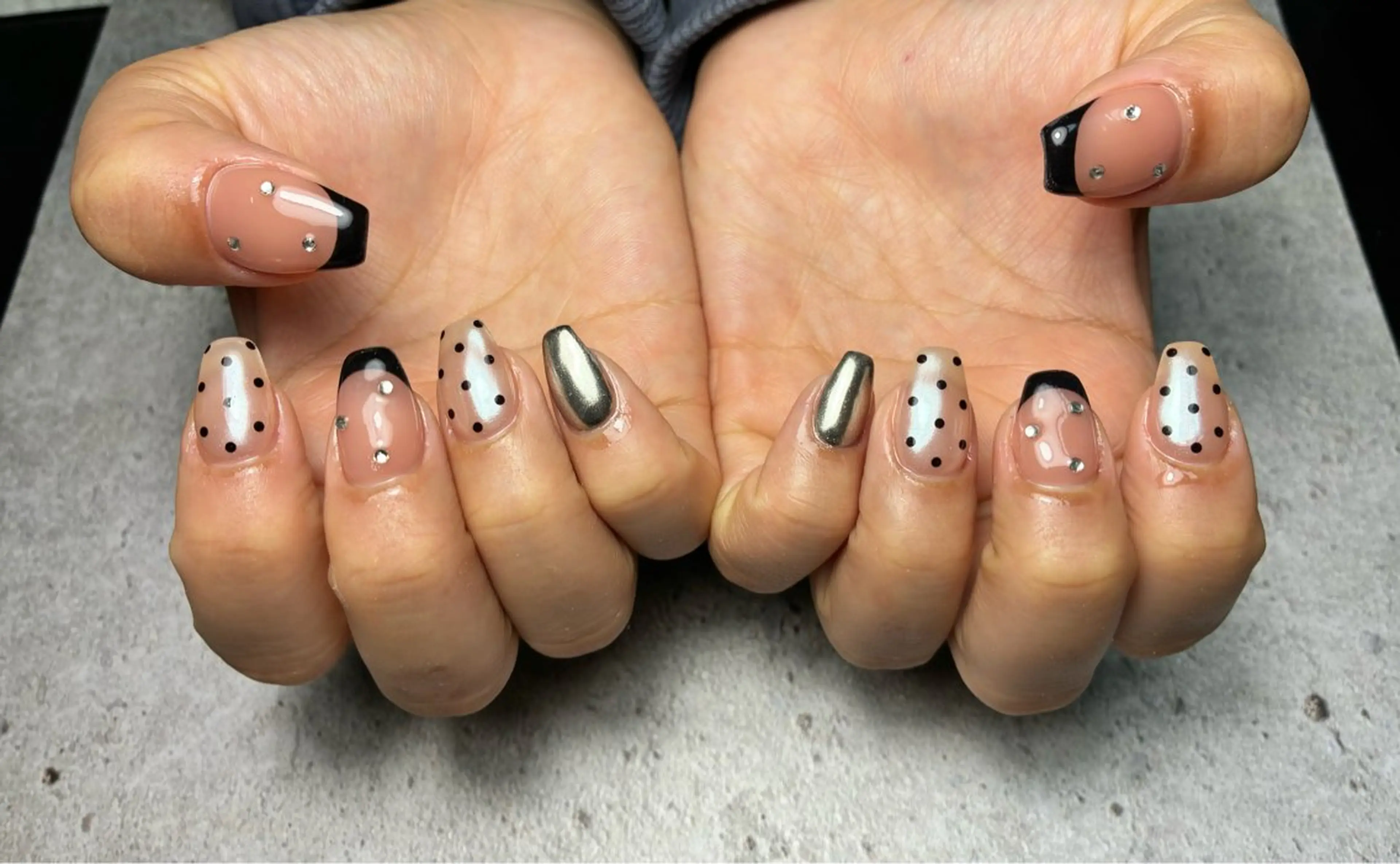 ネイル ハンドネイル ネイルサロン Bebeのネイルデザイン