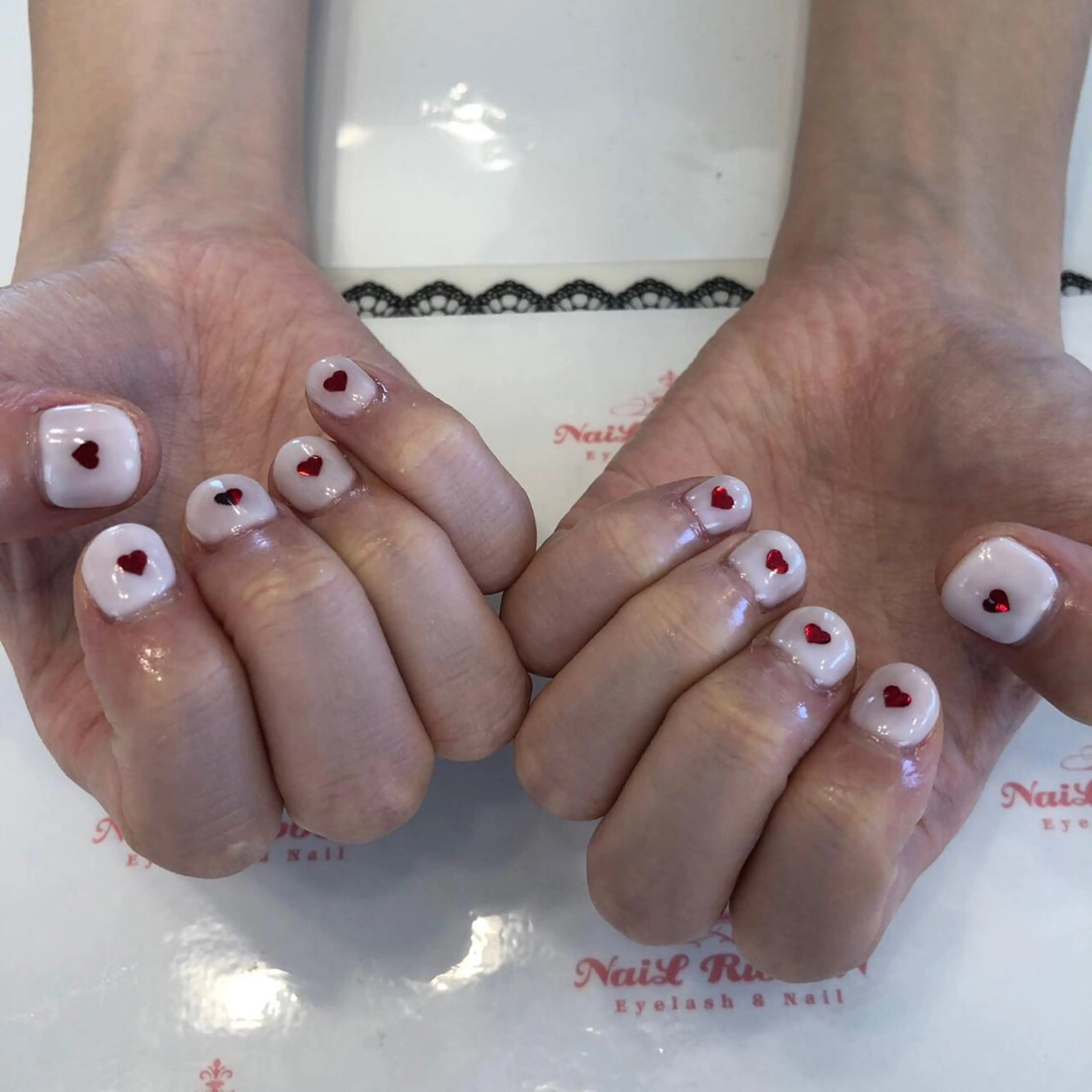 ネイル 春ネイル ネイルリボン 受付スタッフのネイルデザイン