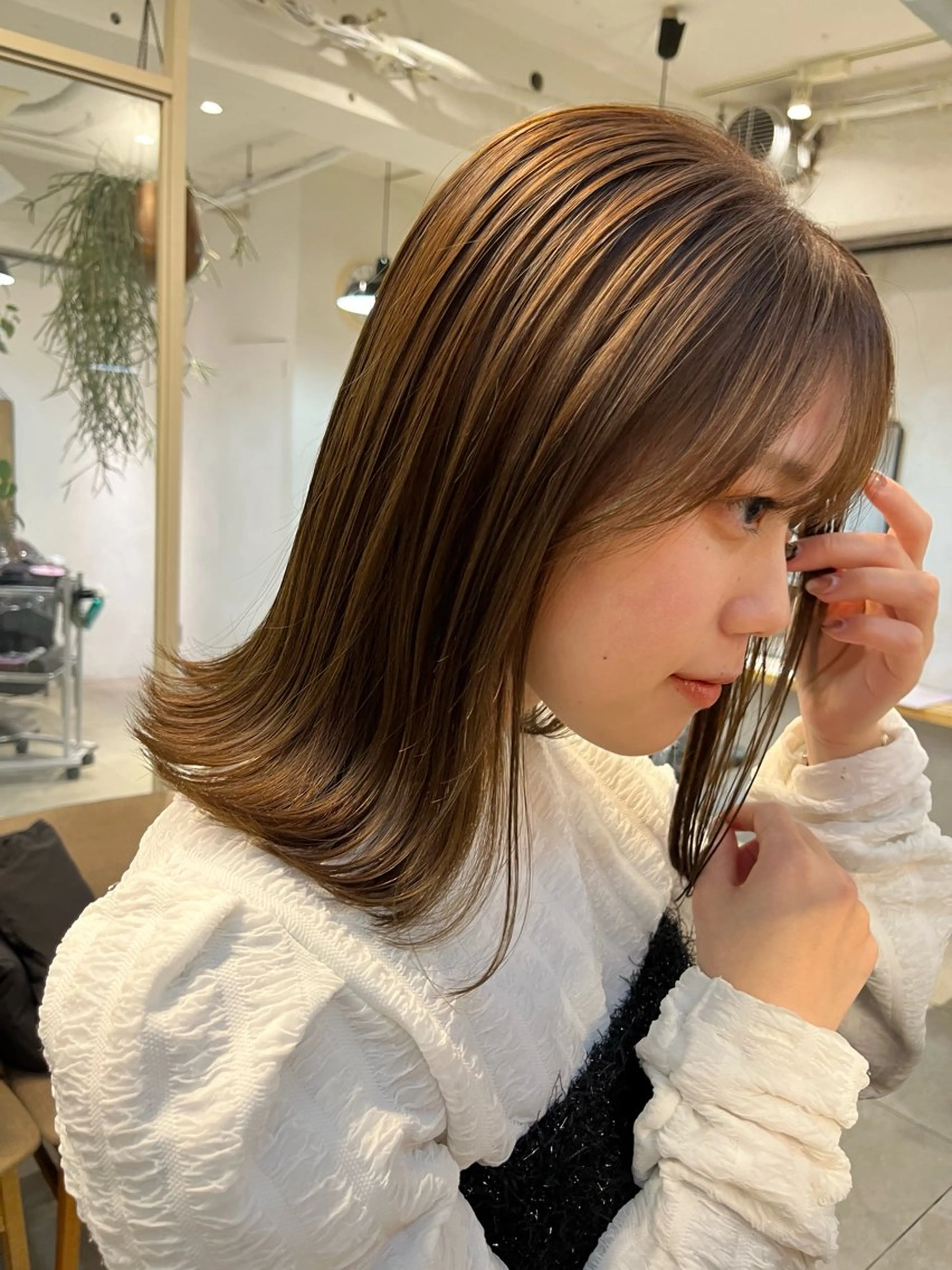 ミディアム カラー ベージュカラー 透明感カラー 赤み消しカラー/ ナチュラル/トモキのヘアスタイル