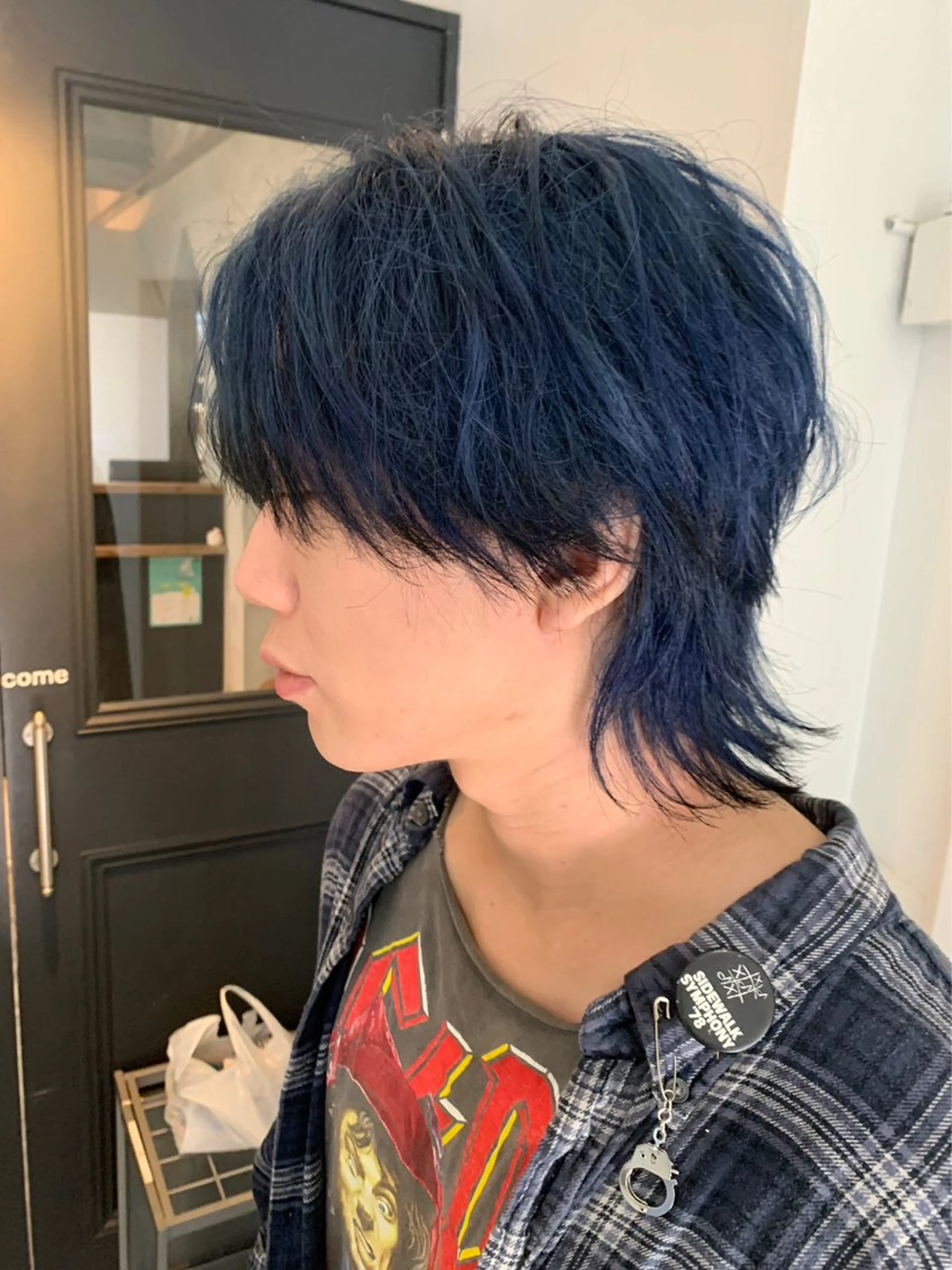 ショート カラー メンズ メンズウルフカット ウルフカット ili梅田店所属・🩵ハイトーン/ レイヤーYUZU🩵のヘアスタイル