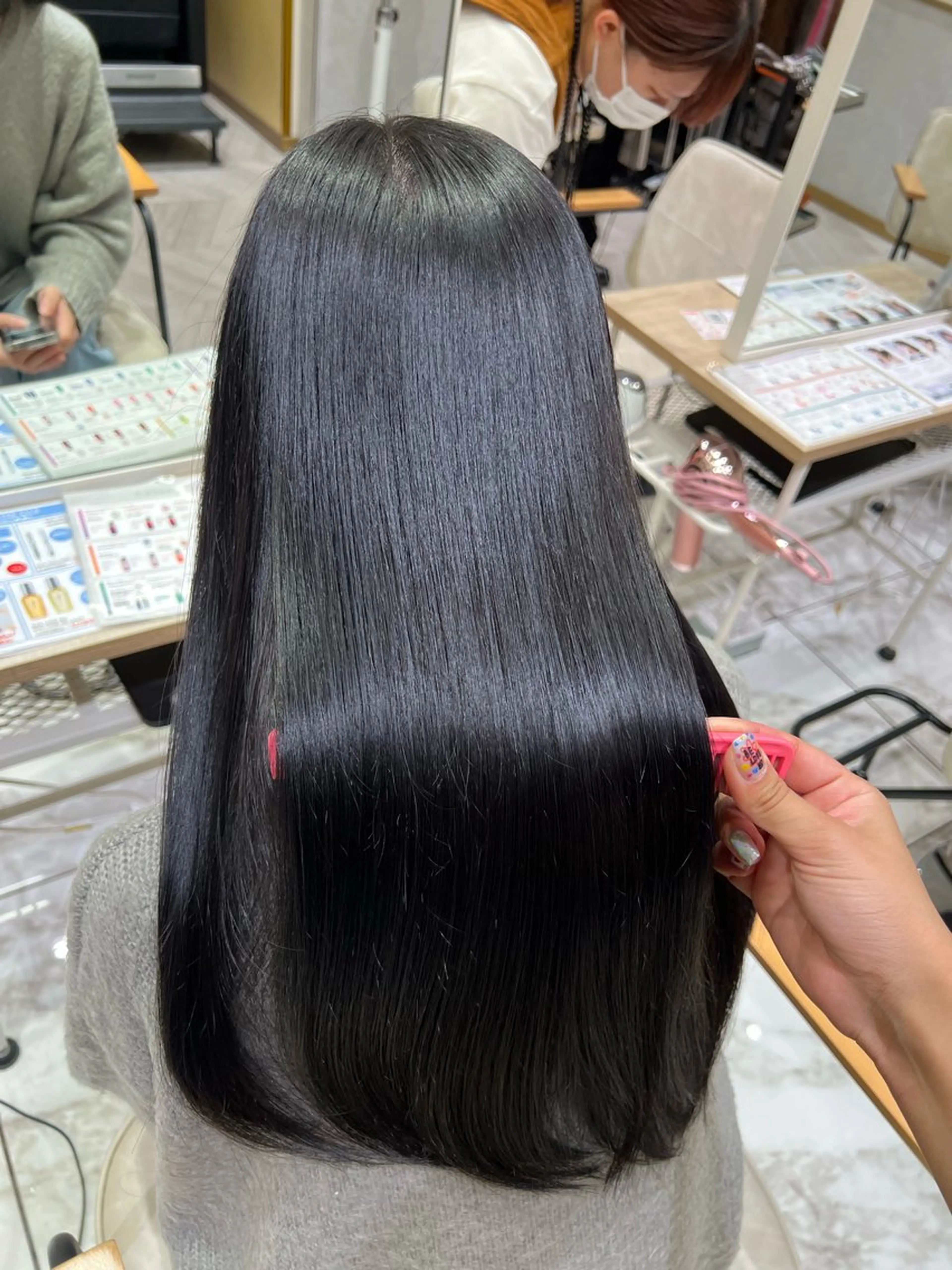 ロング カット 縮毛矯正 酸性ストレート人気 No,1/カスミ🩰のヘアスタイル