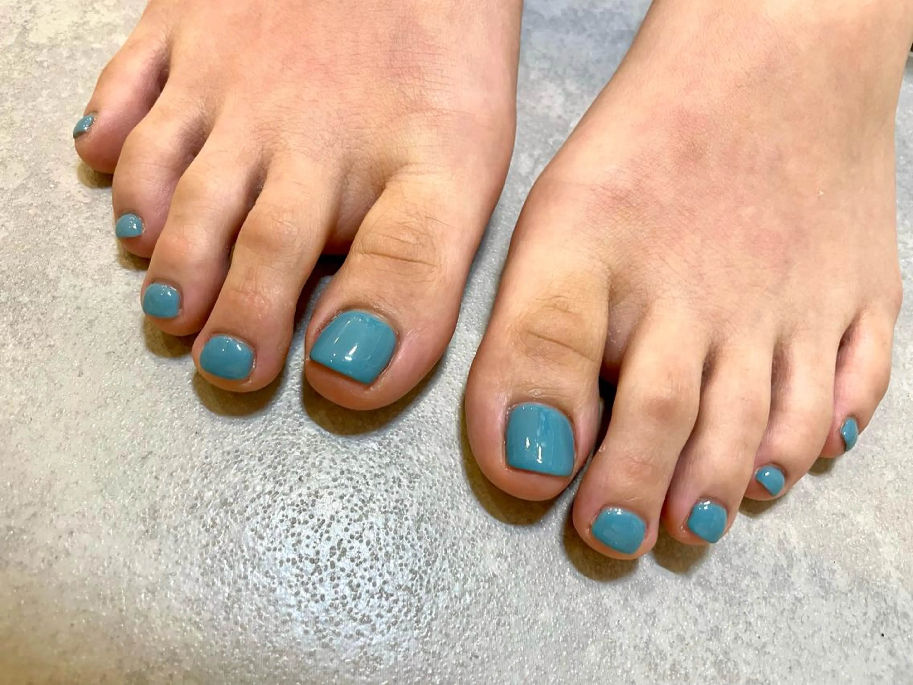 ネイル フットネイル ワンカラーネイル haruka. nailsTOKYOのネイルデザイン