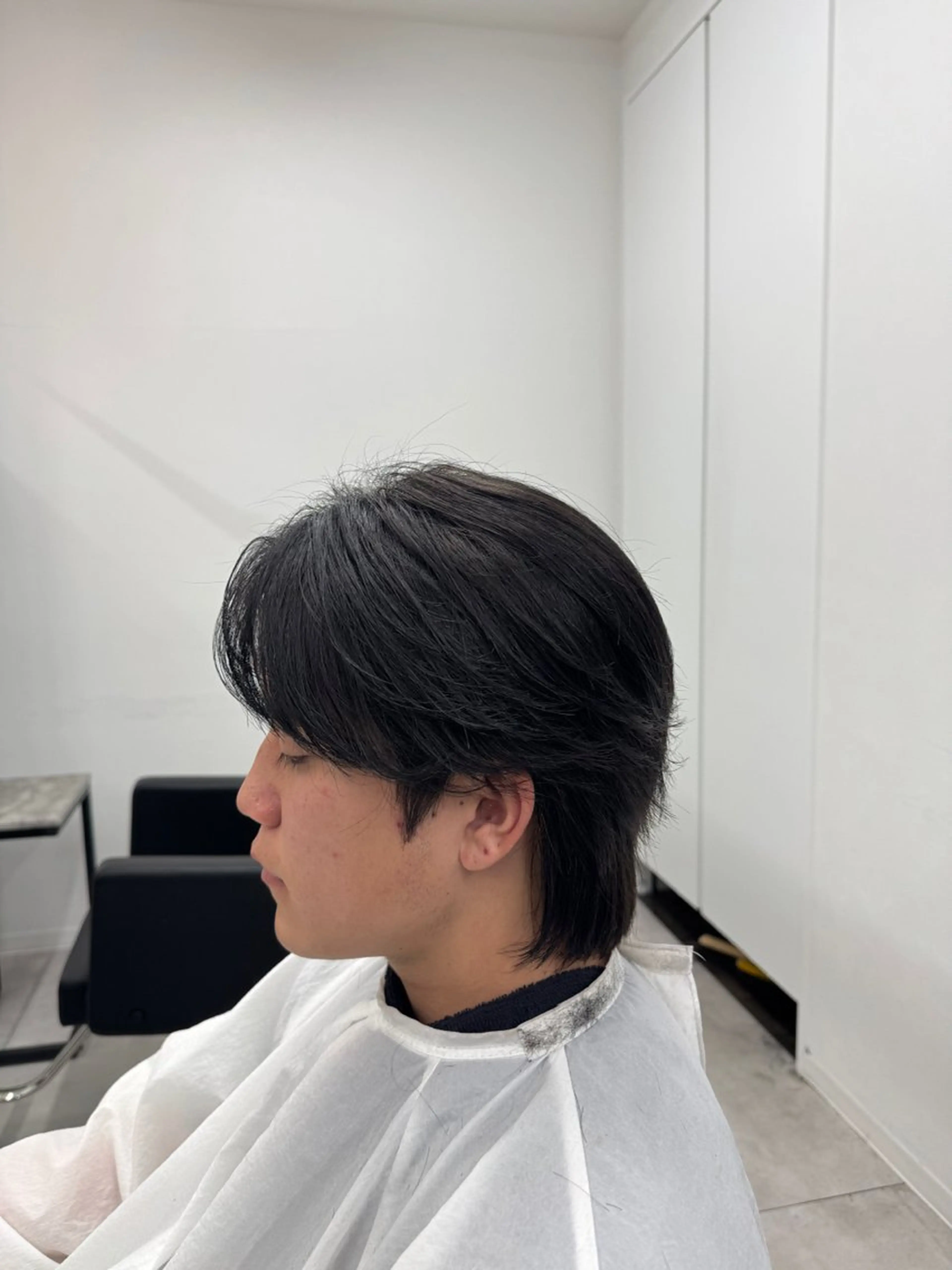 メンズ 赤み消し／アッシュ系 ／ダウンパーマ／優斗のヘアスタイル