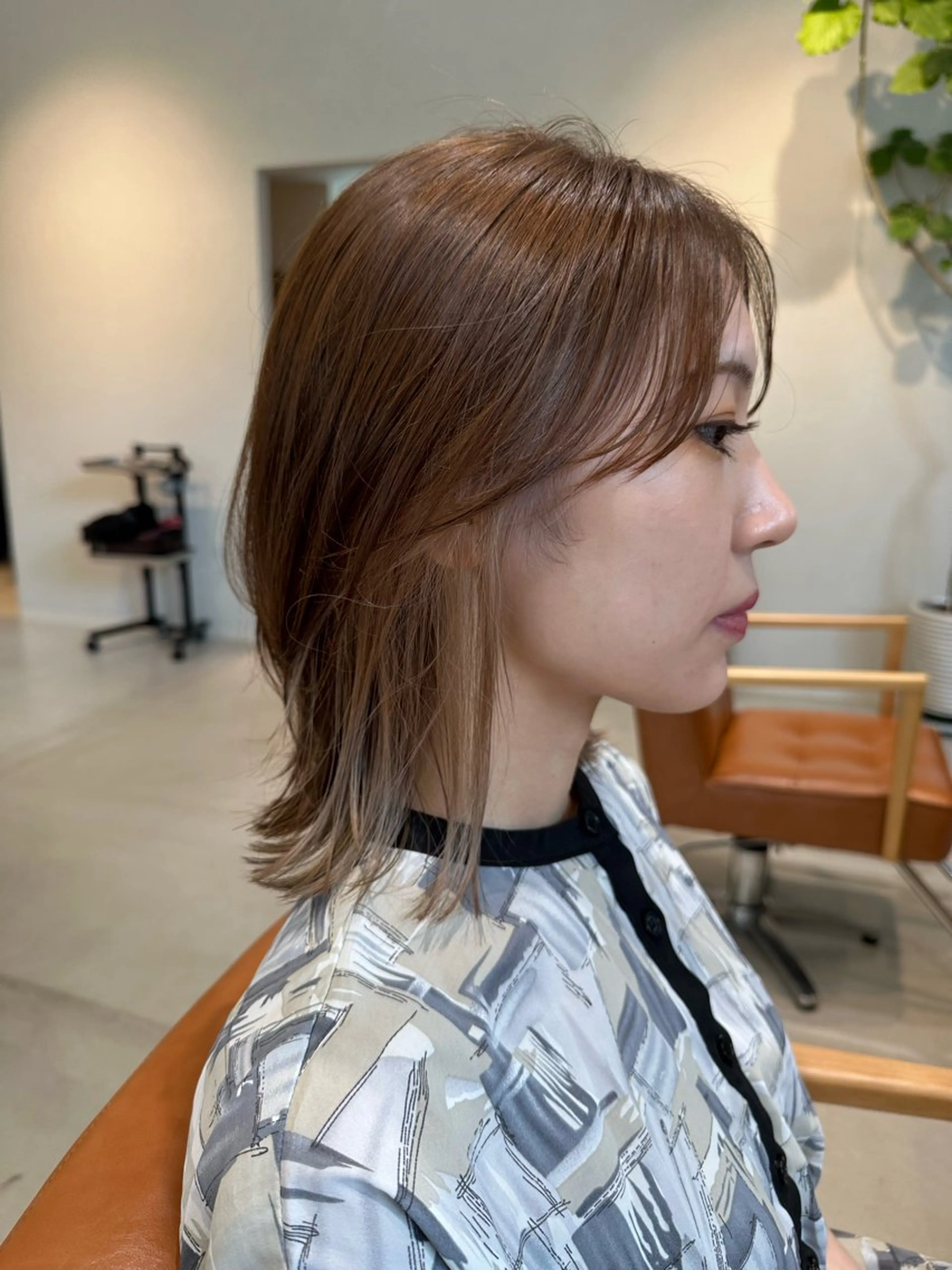 ミディアム カラー ベージュカラー レイヤーカット ヘアカラー 永野真也 透明感カラー🪞のヘアスタイル