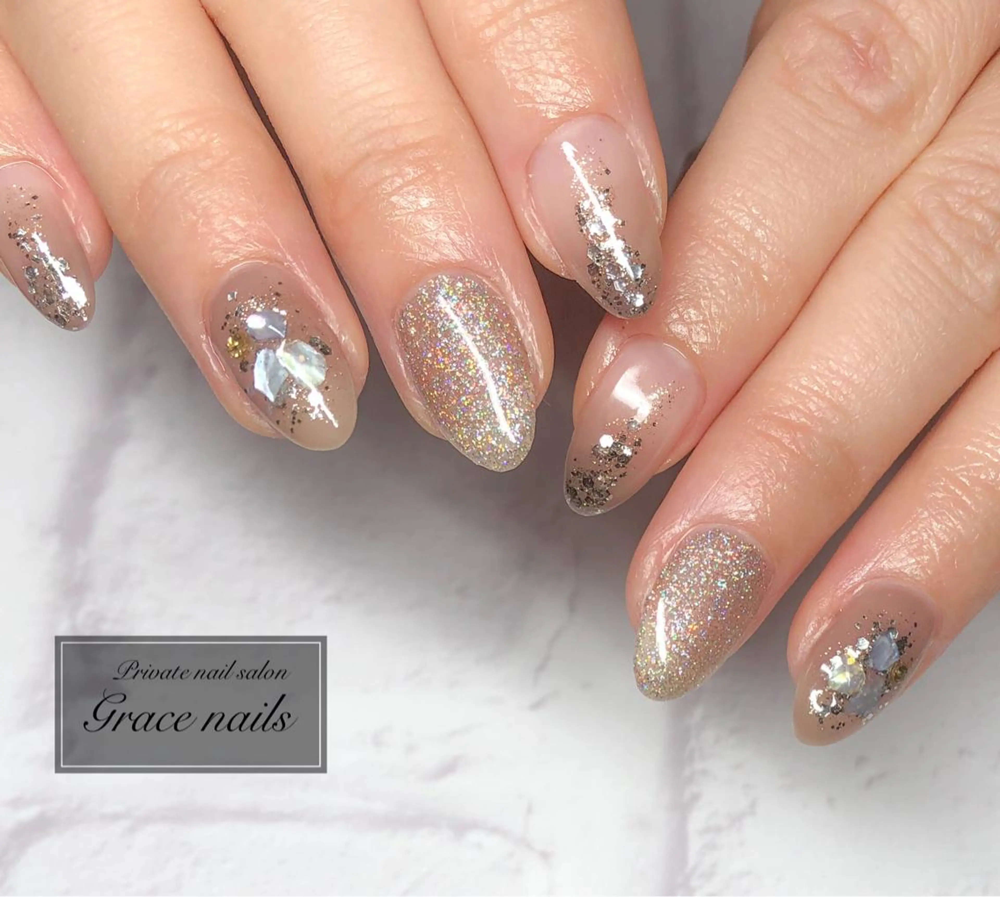 ネイル ハンドネイル フットネイル GRACE NAILSのネイルデザイン