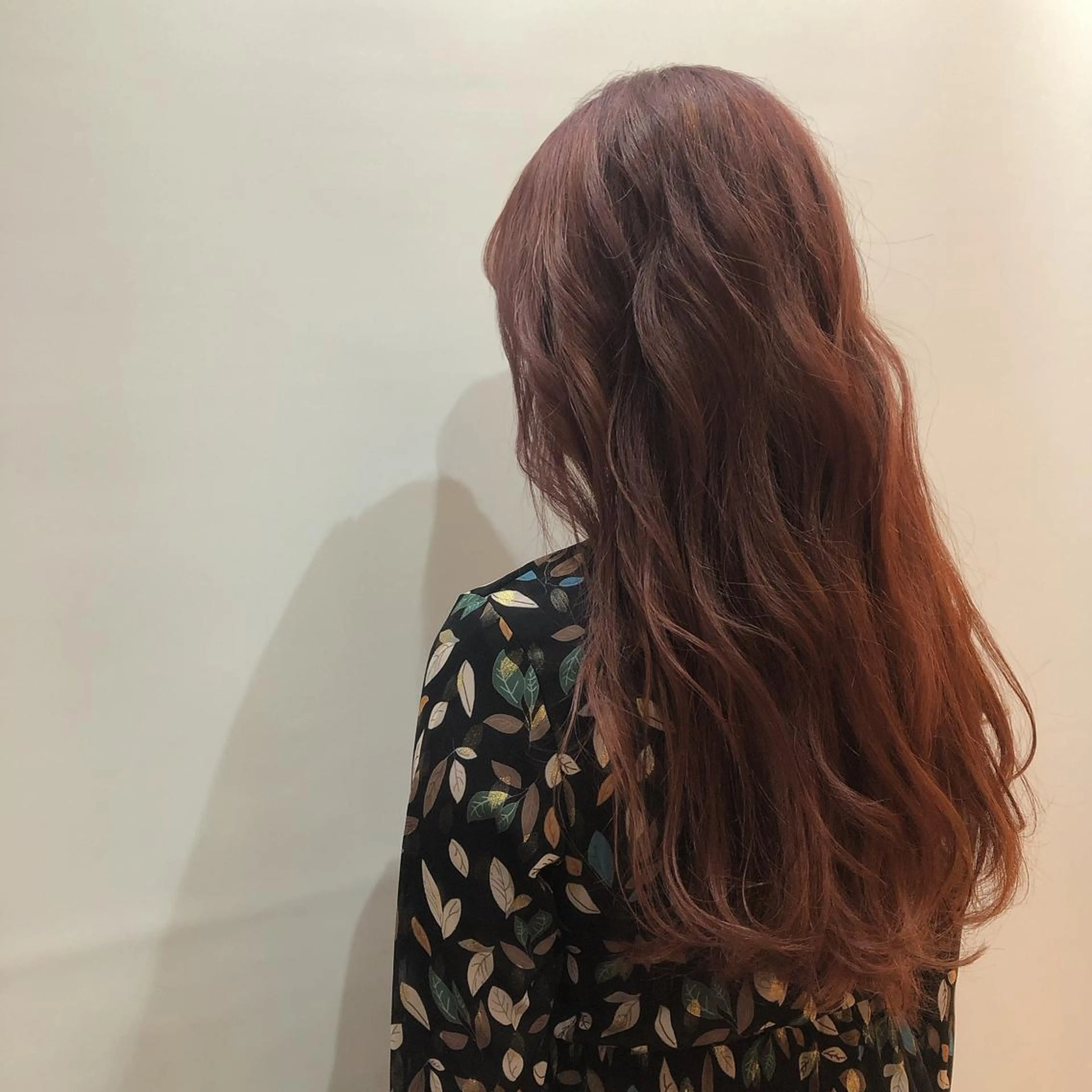 ロング カラー ブリーチ 透明感カラー ダブルカラー 高山🐬髪質改善 池袋で縮毛矯正のヘアスタイル