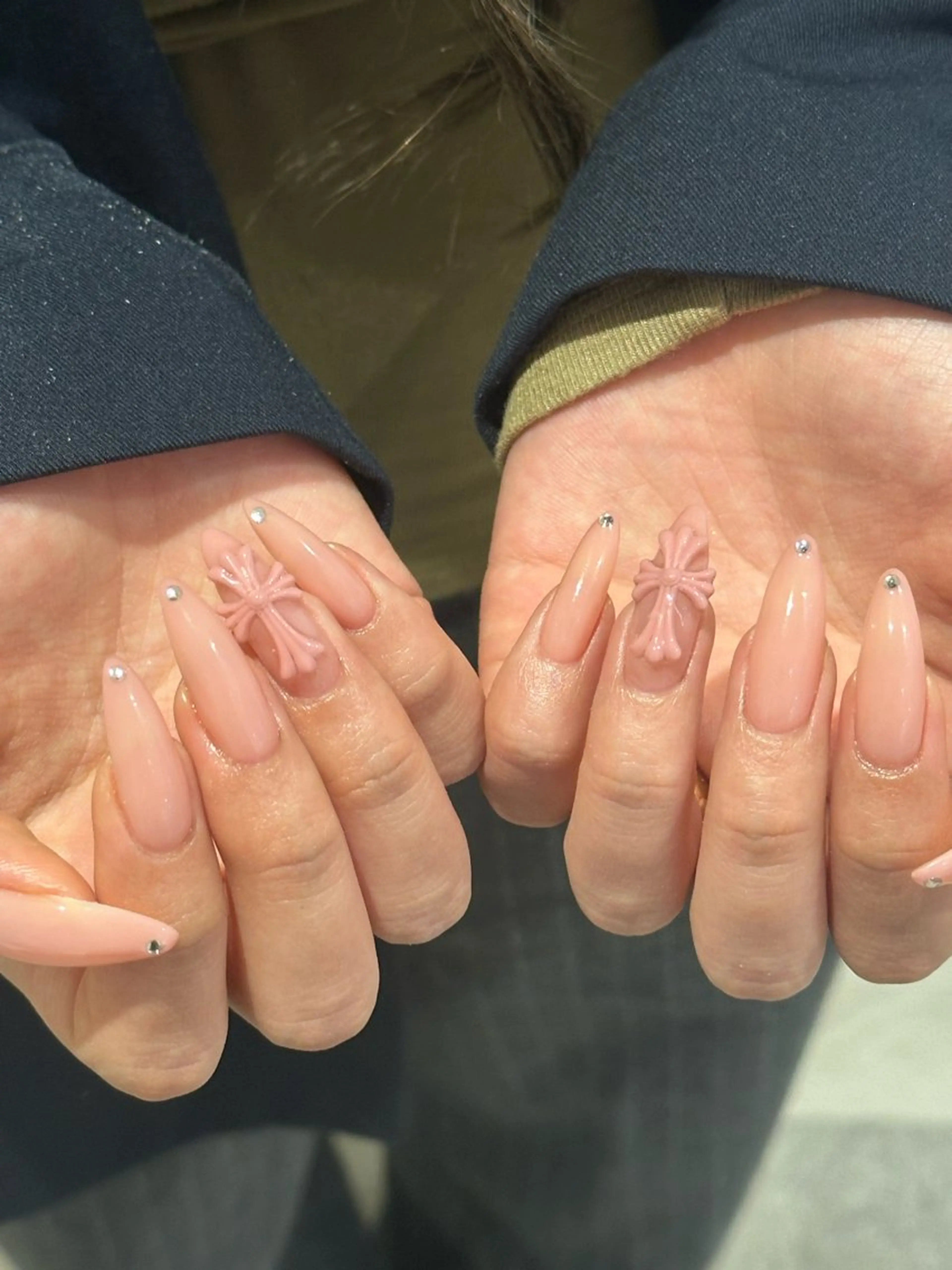 ネイル ハンドネイル 韓国𝐧𝐚𝐢𝐥 🇰🇷🤍コガヤマのネイルデザイン