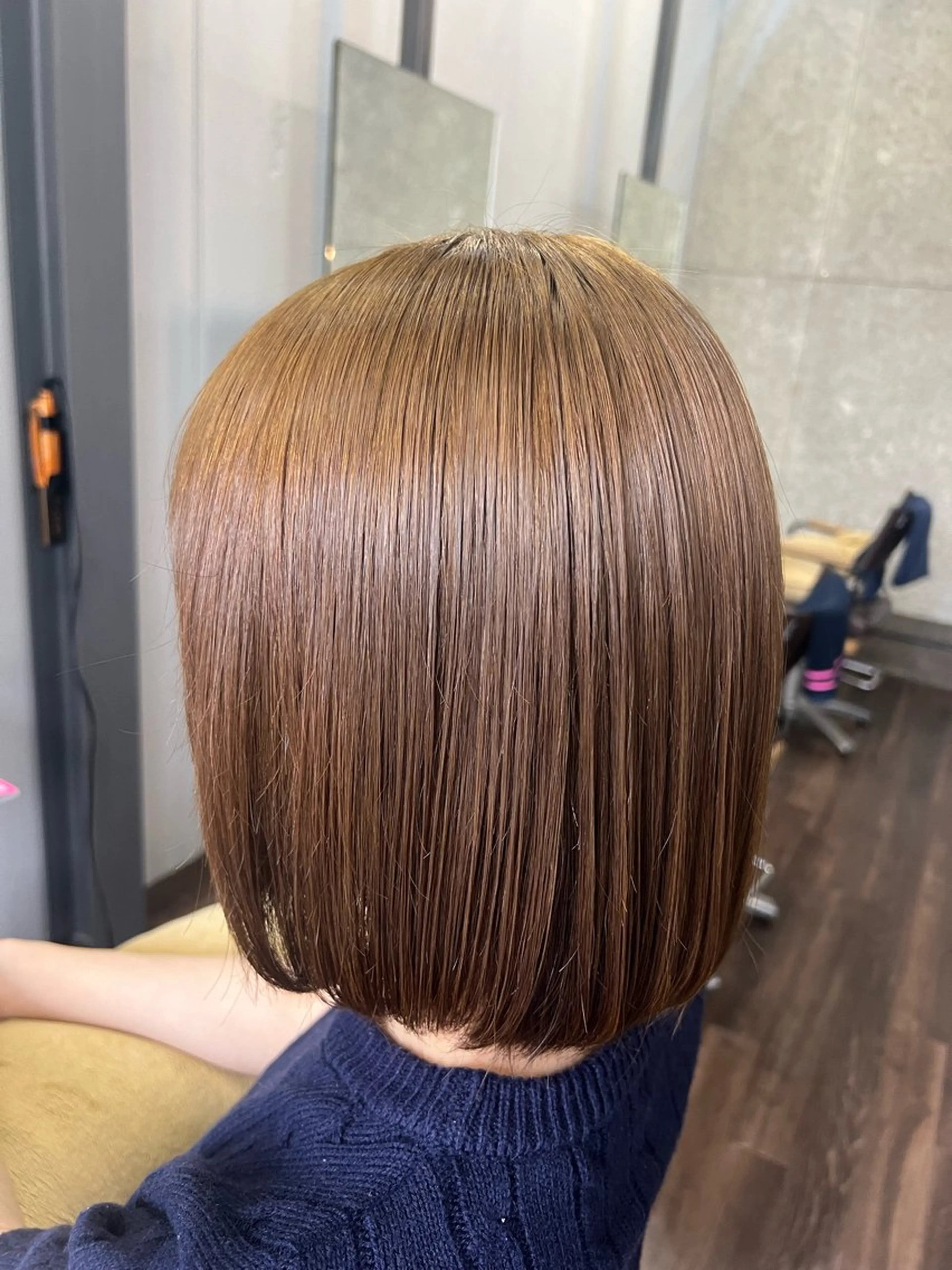 ミディアム カラー デザインカラー ハイライトカラー ハイトーンカラー ハイライト ヘアカラー terra🌈大久保 睦美のヘアスタイル