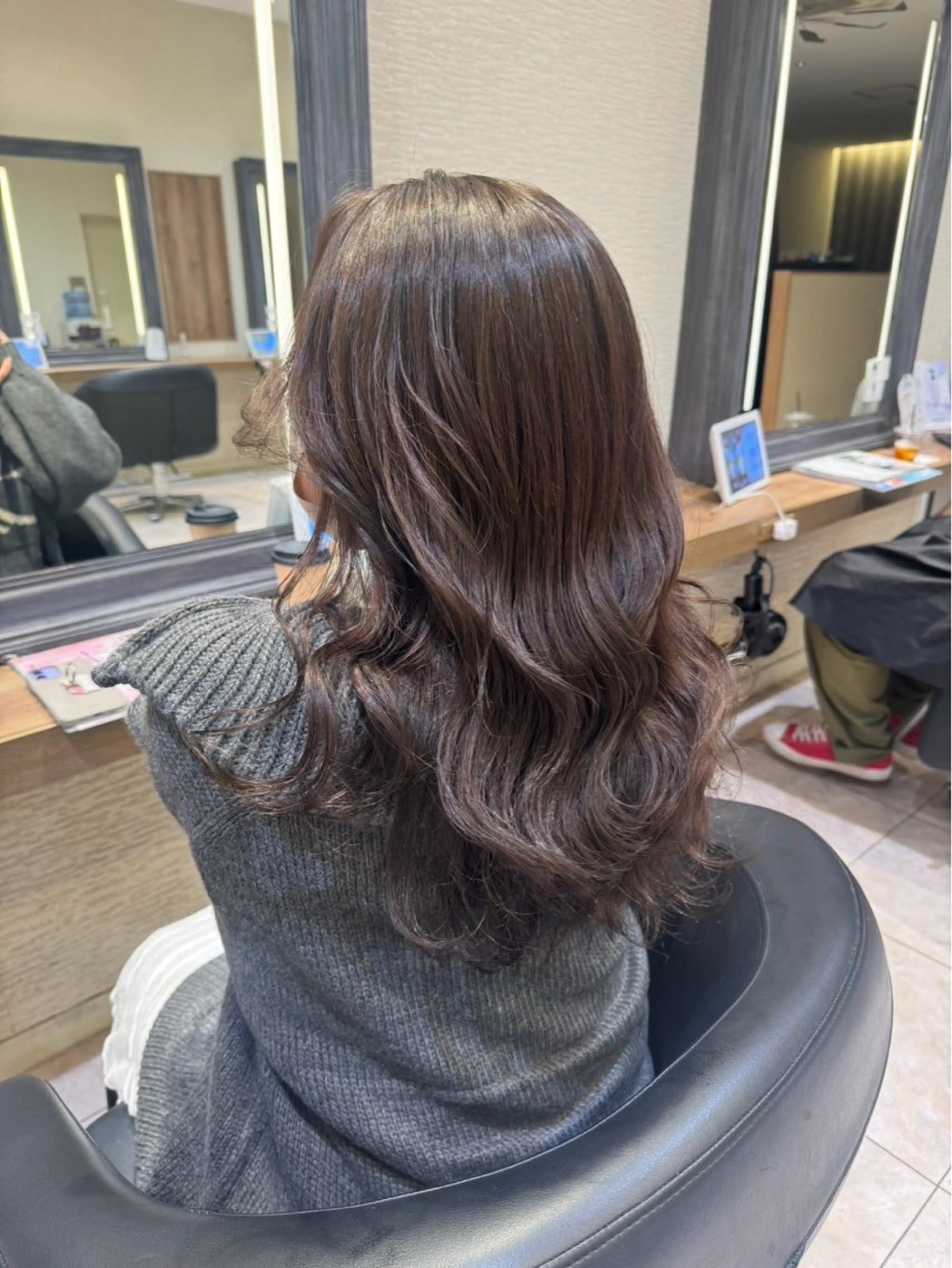 ミディアム カラー ヘアカラー 赤み消しカラー🌱 YUZUKI🫧のヘアスタイル