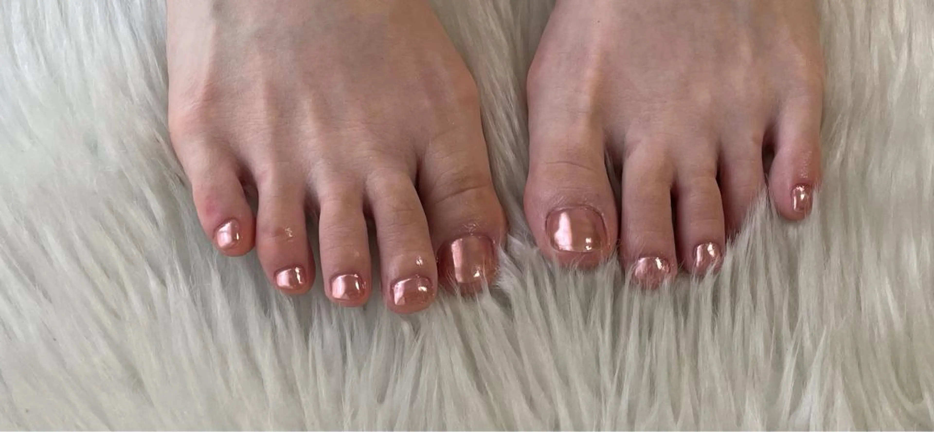 ネイル オーロラネイル フラワーネイル フットネイル フレンチネイル ジェルネイル kikinail 溝の口のネイルデザイン