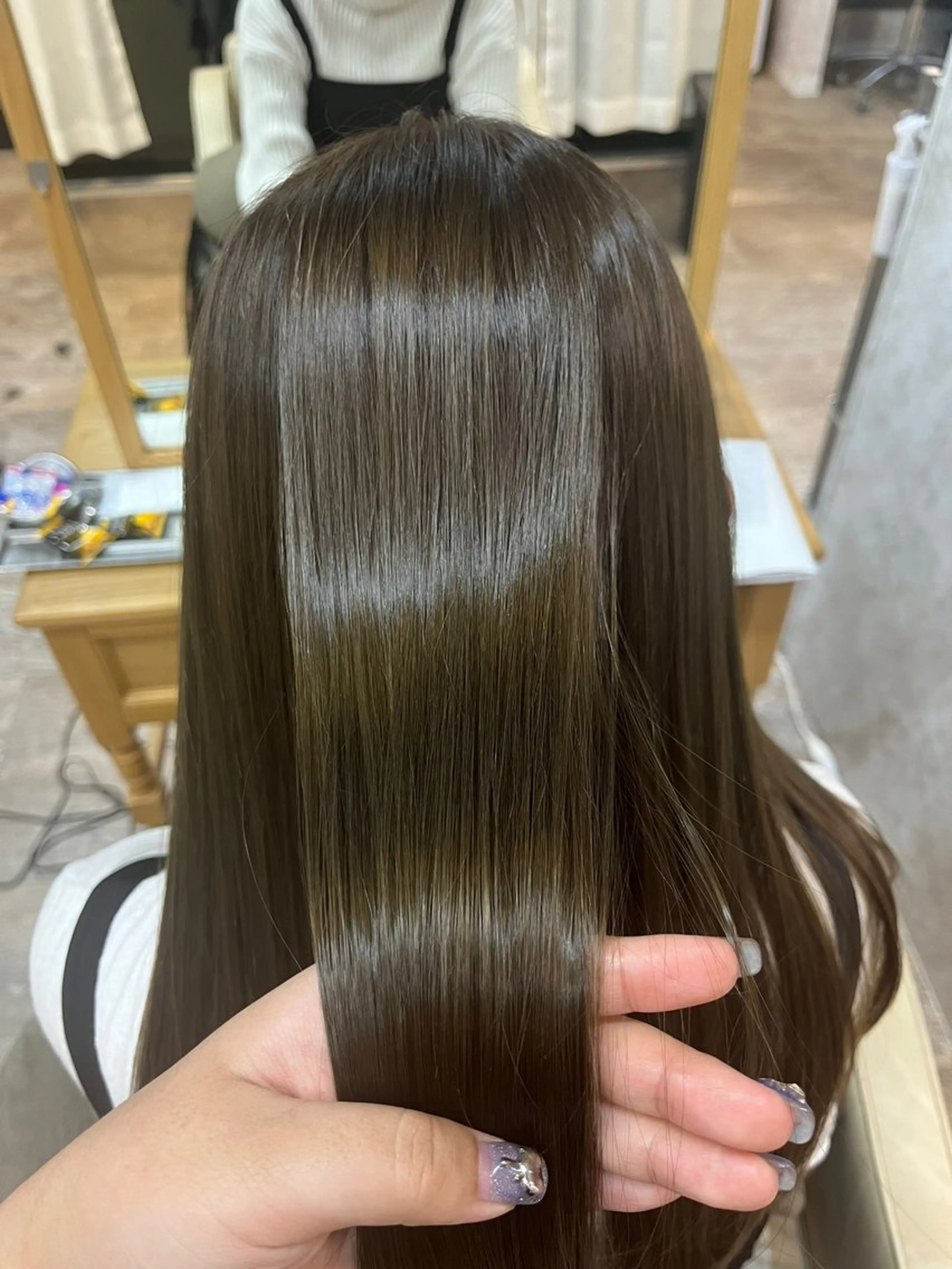 ロング 髪質改善 縮毛矯正⚡️カラー いいじまのヘアスタイル