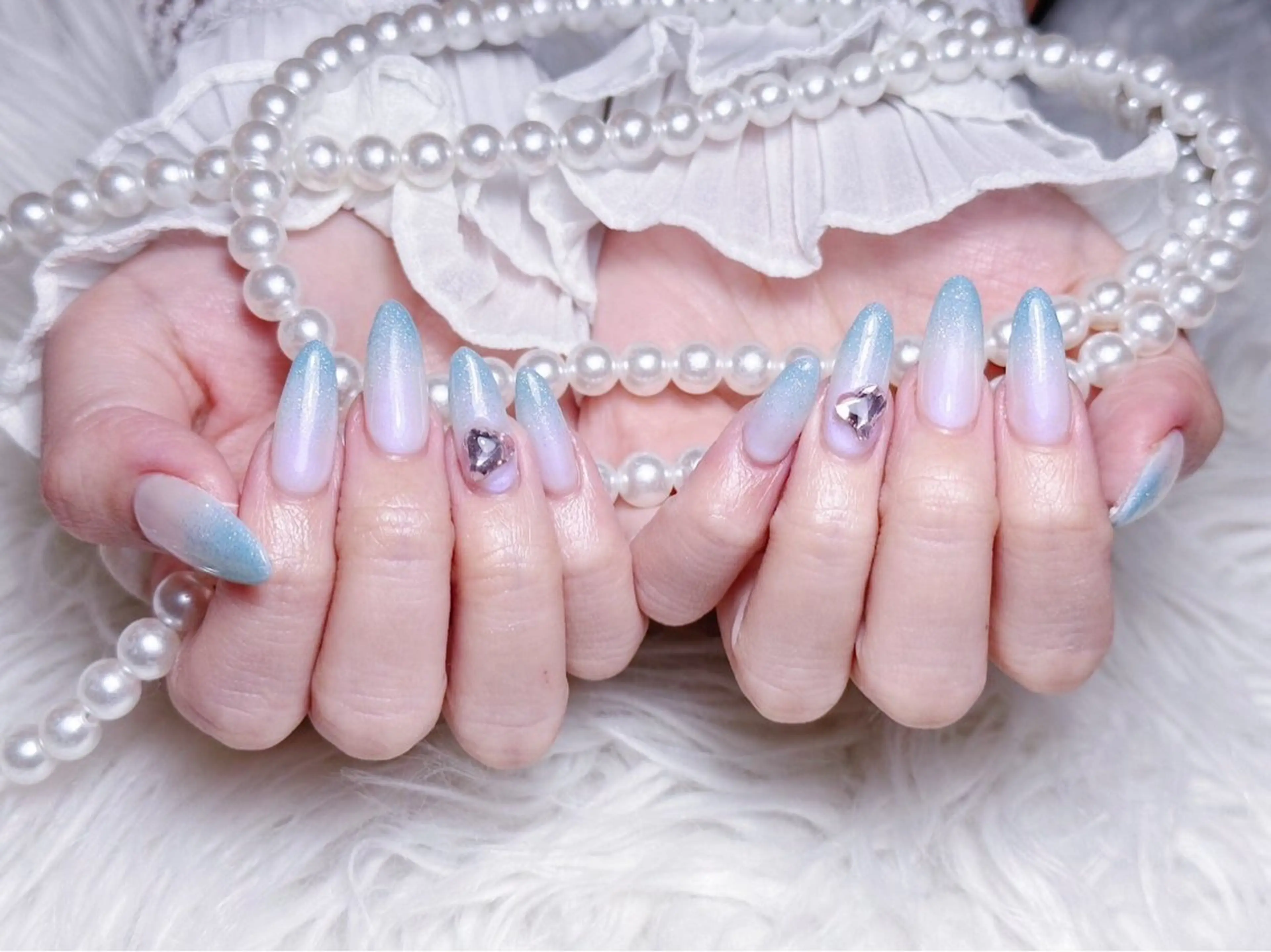 ネイル チークネイル 長さ出し フラワーネイル フレンチネイル ガーリー ハンドネイル ハンドケア NEW NAIL 池袋のネイルデザイン