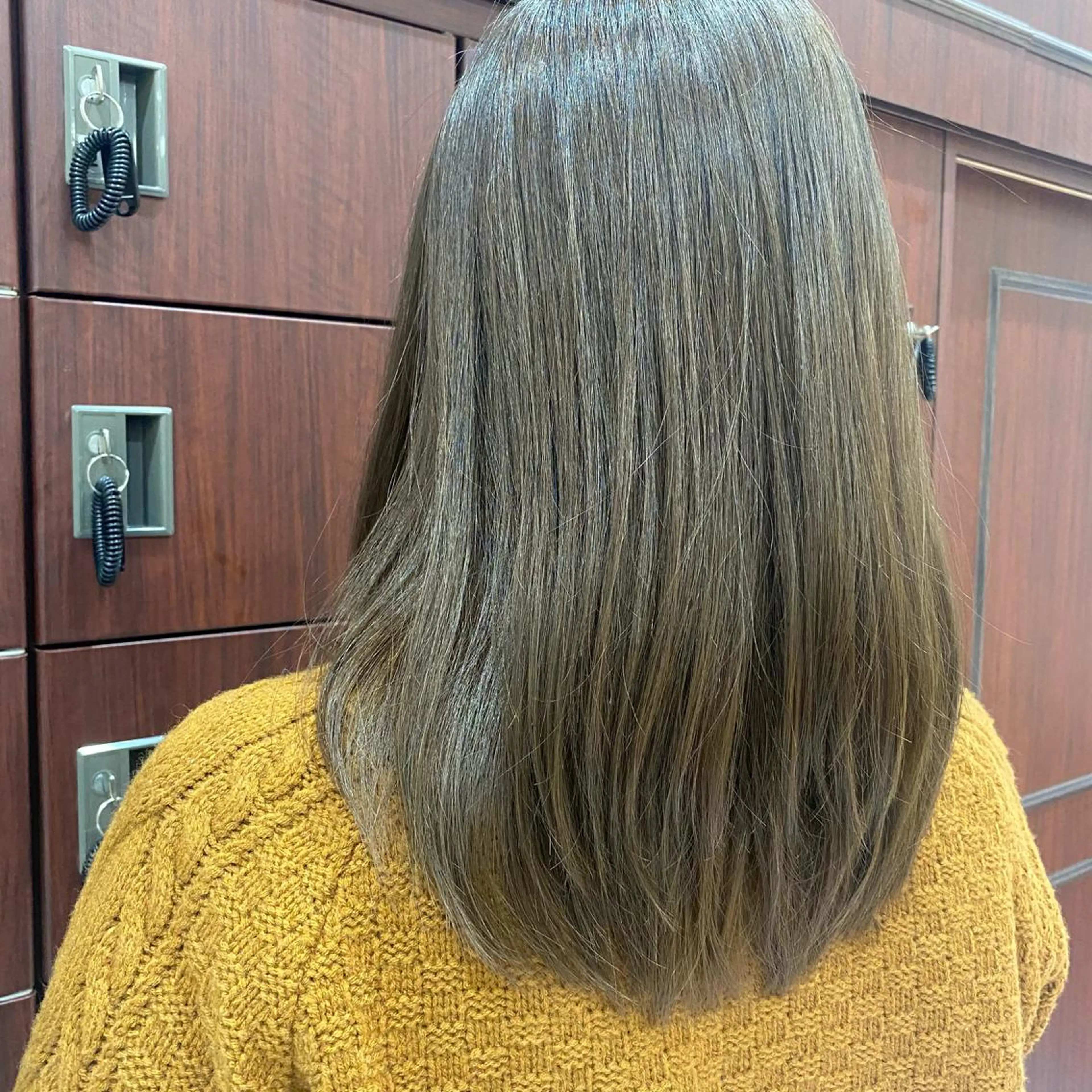 ロング 宮澤 美幸のヘアスタイル