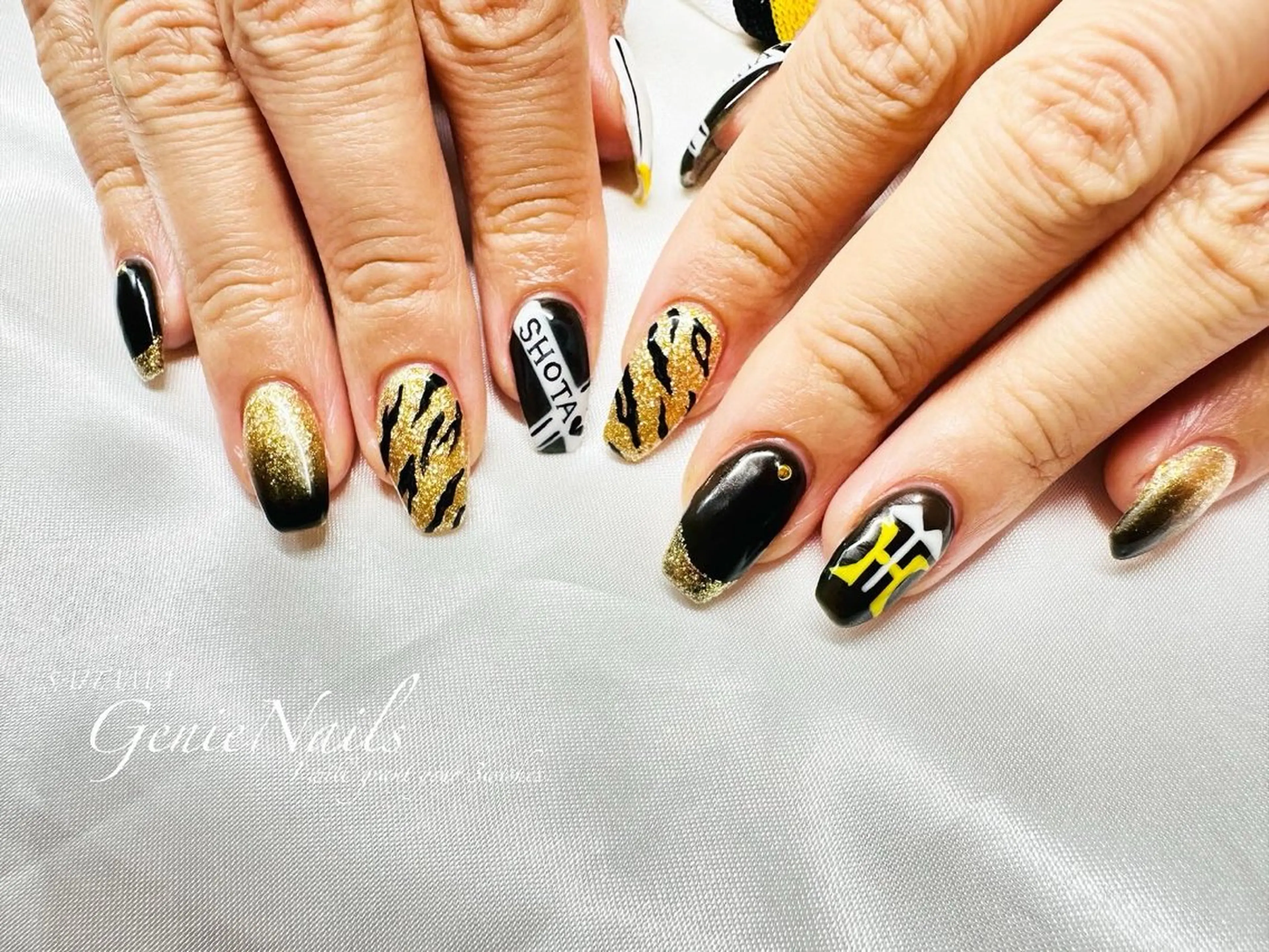 メンズ ネイル アートネイル 長さ出し 氷ネイル・うるうるネイル ロングネイル 持ち込み Genie Nailsのネイルデザイン