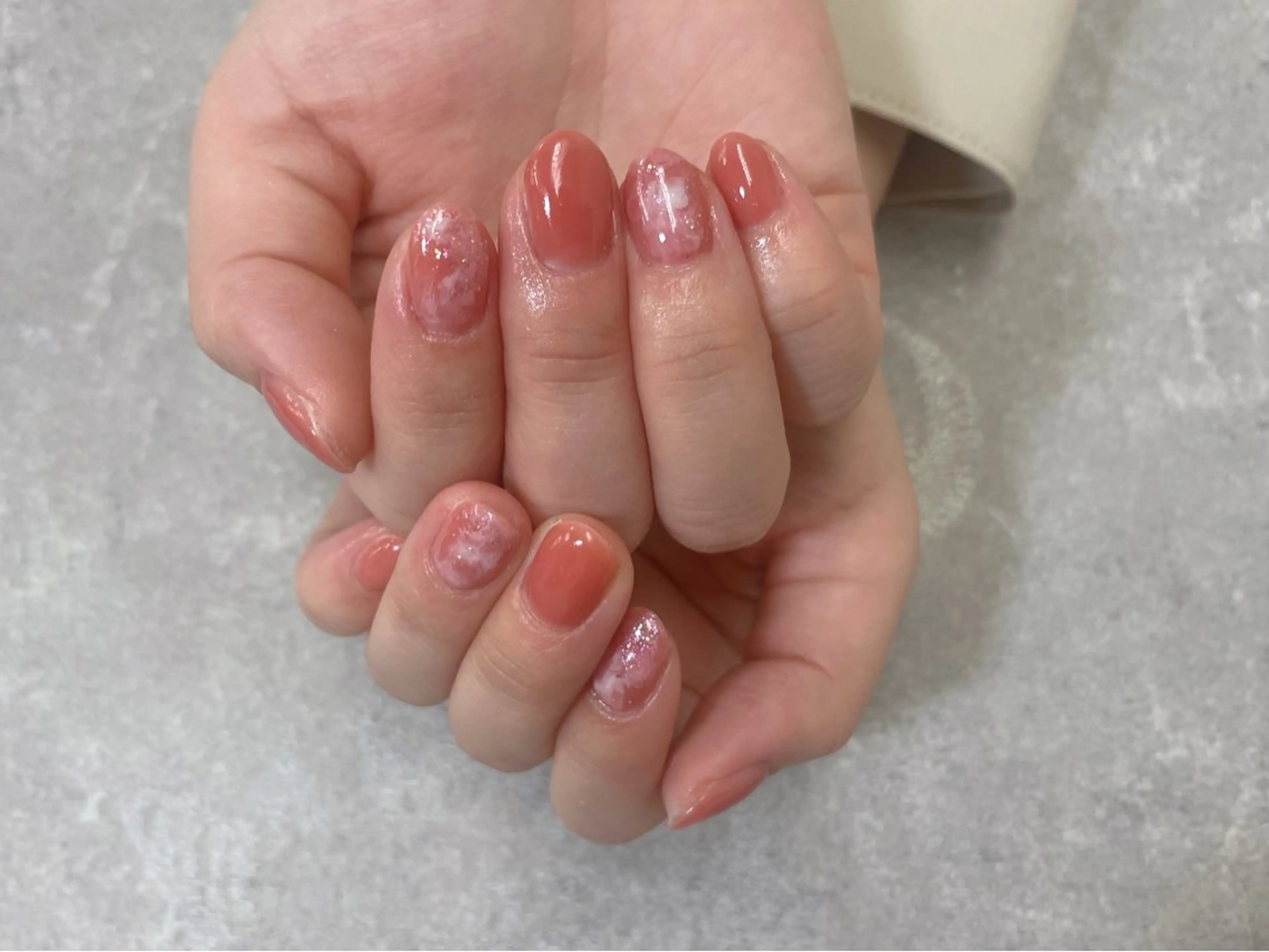 ネイル キラキラネイル ニュアンスネイル ハンドネイル foglia❁﻿. ⌇﻿imamuraのネイルデザイン