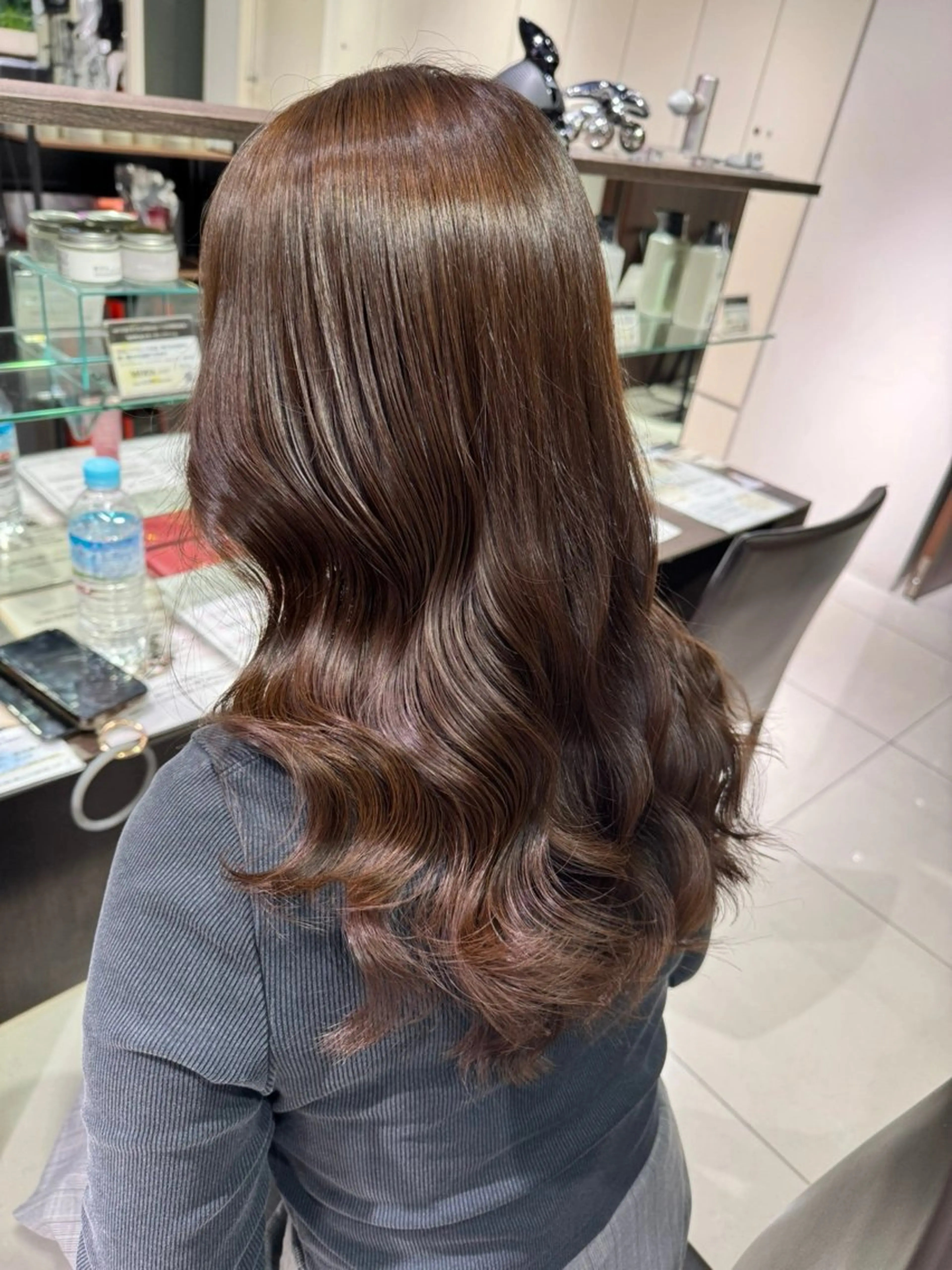 セミロング カラー 透明感カラー あみ🐈‍⬛/透明感 カラー🩵/髪質改善のヘアスタイル