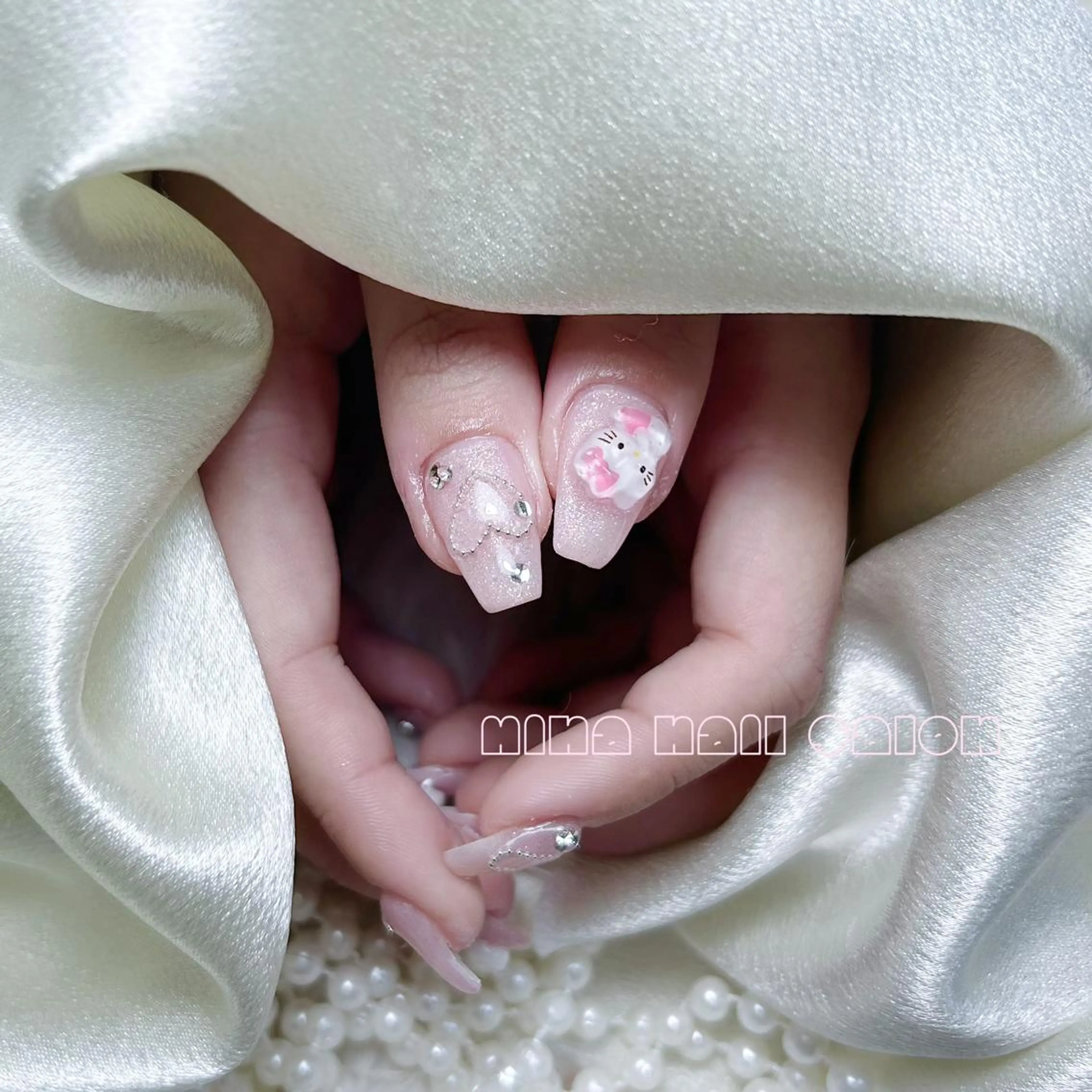 ネイル 🎀まゆ 🪽🐾のネイルデザイン