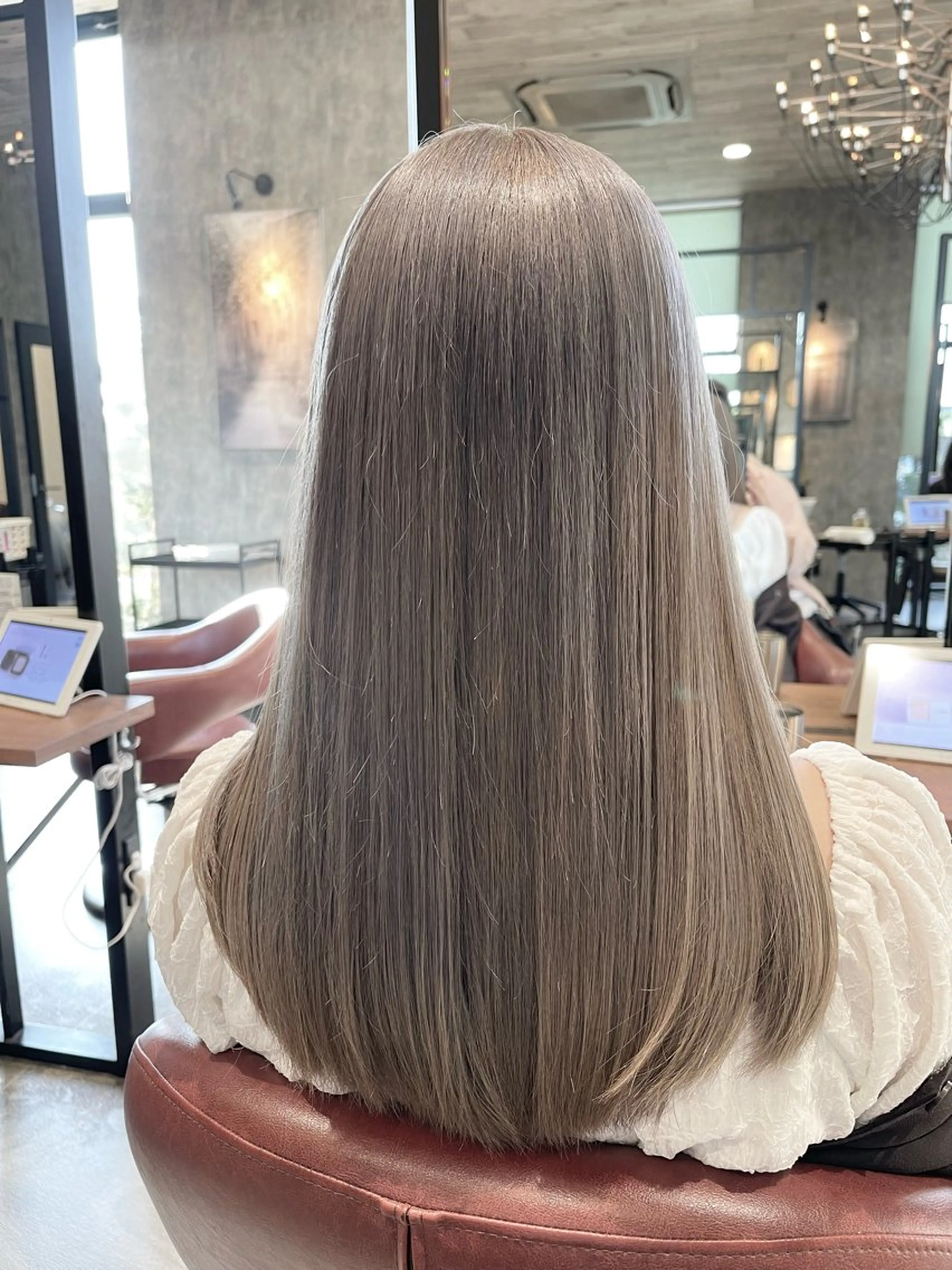 カラー ベージュカラー オリーブベージュ ヘアカラー EARTH中野山店所属・池田 雅宏のヘアスタイル