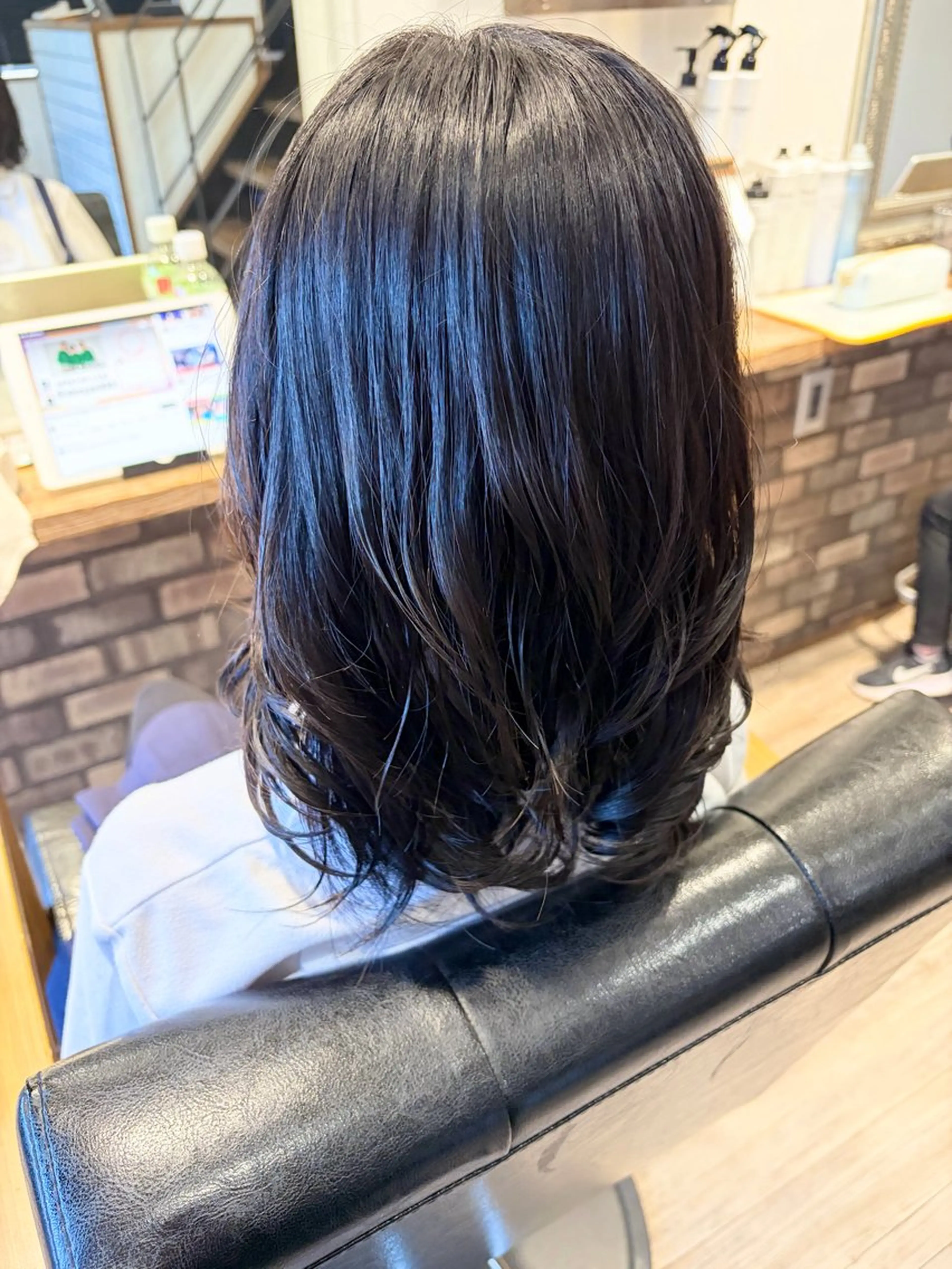 ミディアム パーマ カット パーマ クロヤマ ノアミのヘアスタイル