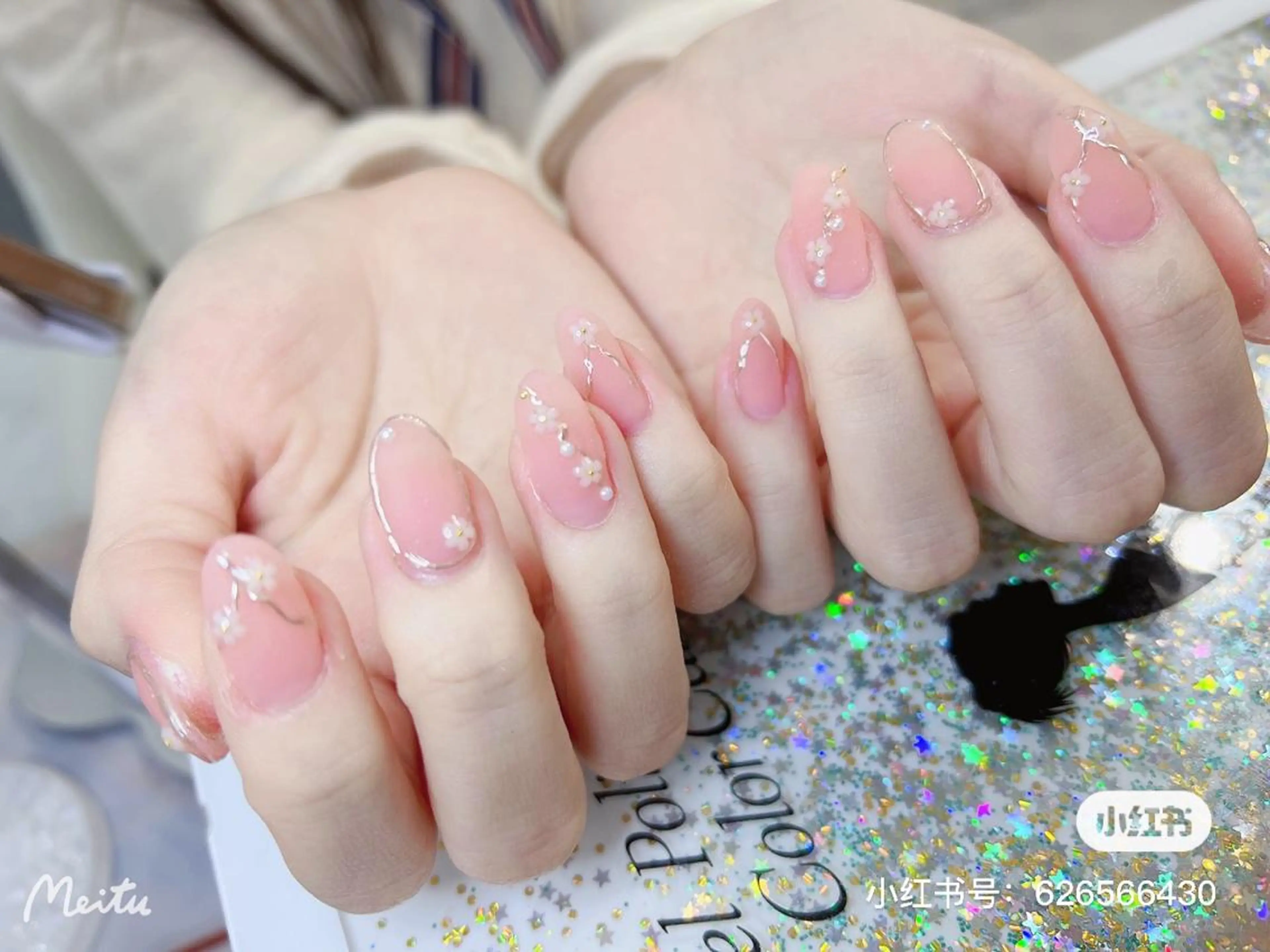 ネイル 菲菲ネイルサロン所属・FF フィフィネイルサロンのネイルデザイン