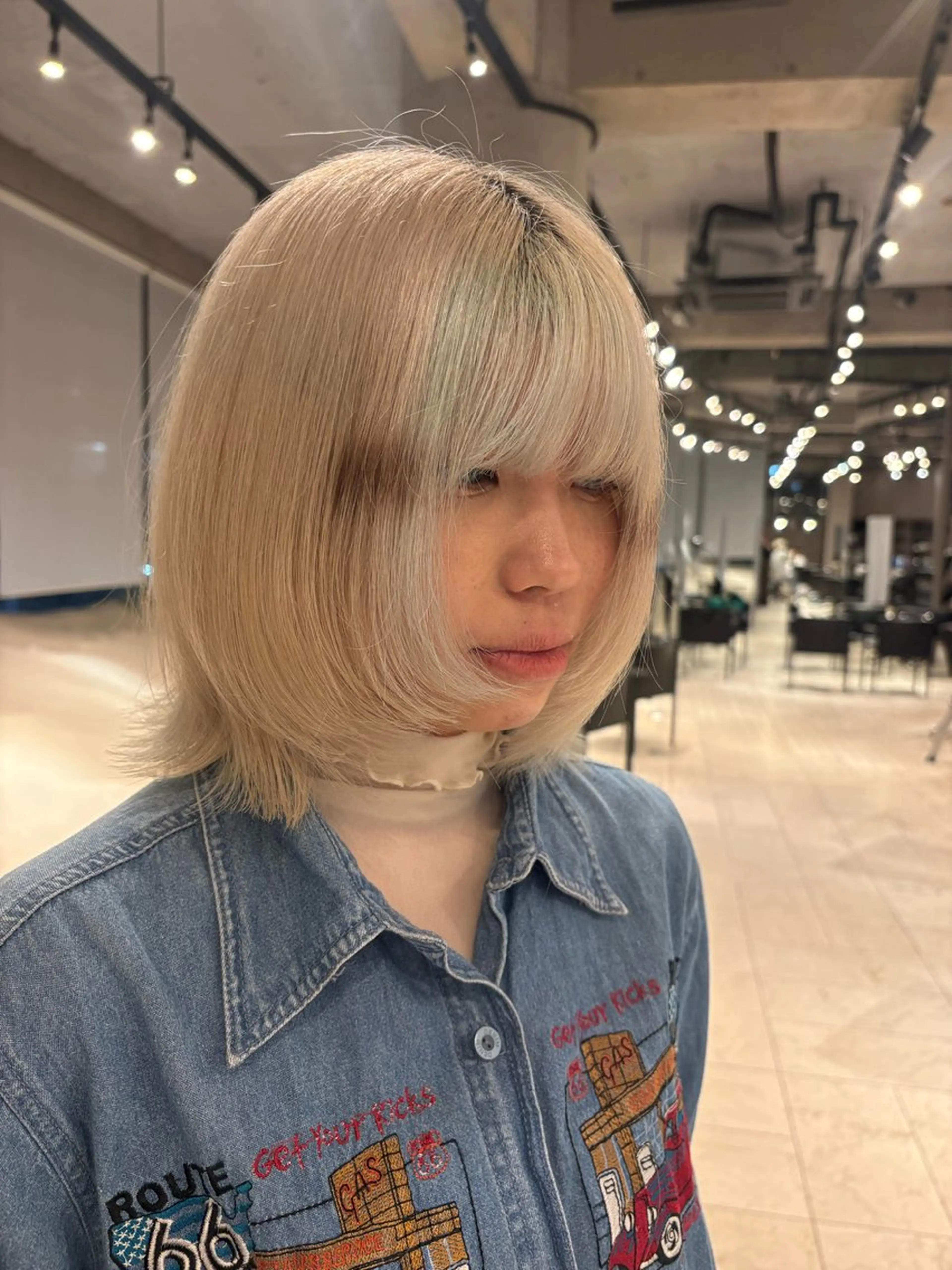 ショート カット 平山 沙羅のヘアスタイル