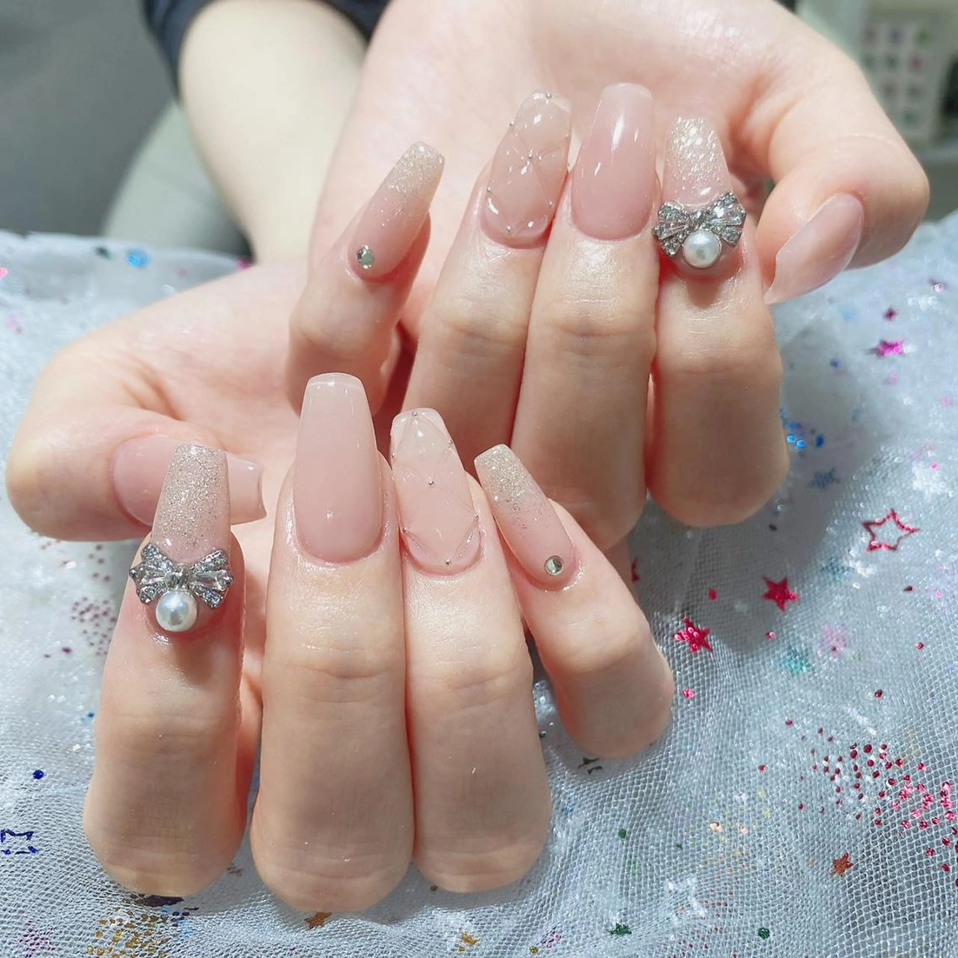 ネイル ハンドネイル Queens ひなのネイルデザイン