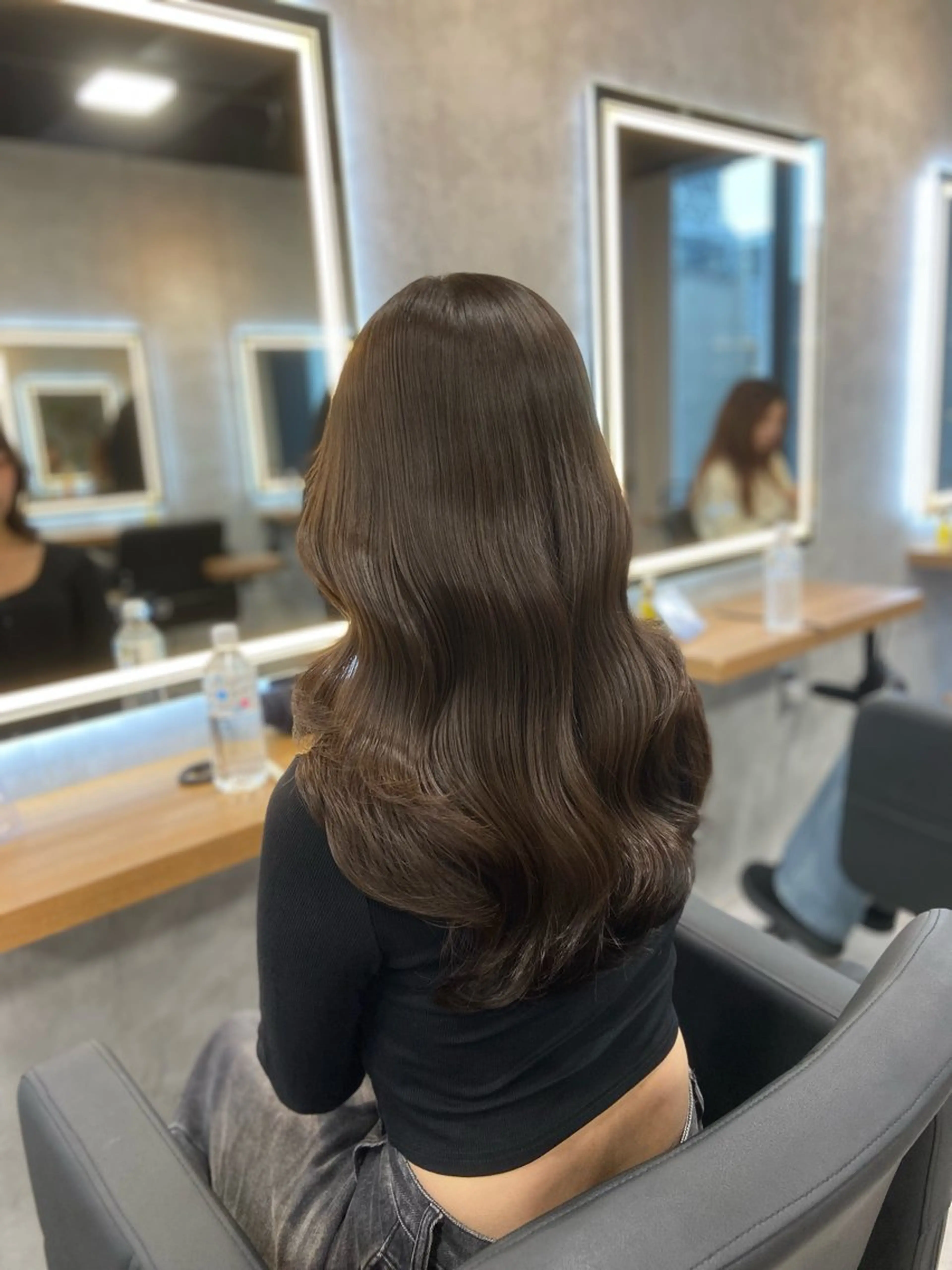 ロング カラー ヘアアレンジ カット ヘアカラー トリートメント ヘアセット レイヤー×透明感カラ ーHAYATOのヘアスタイル