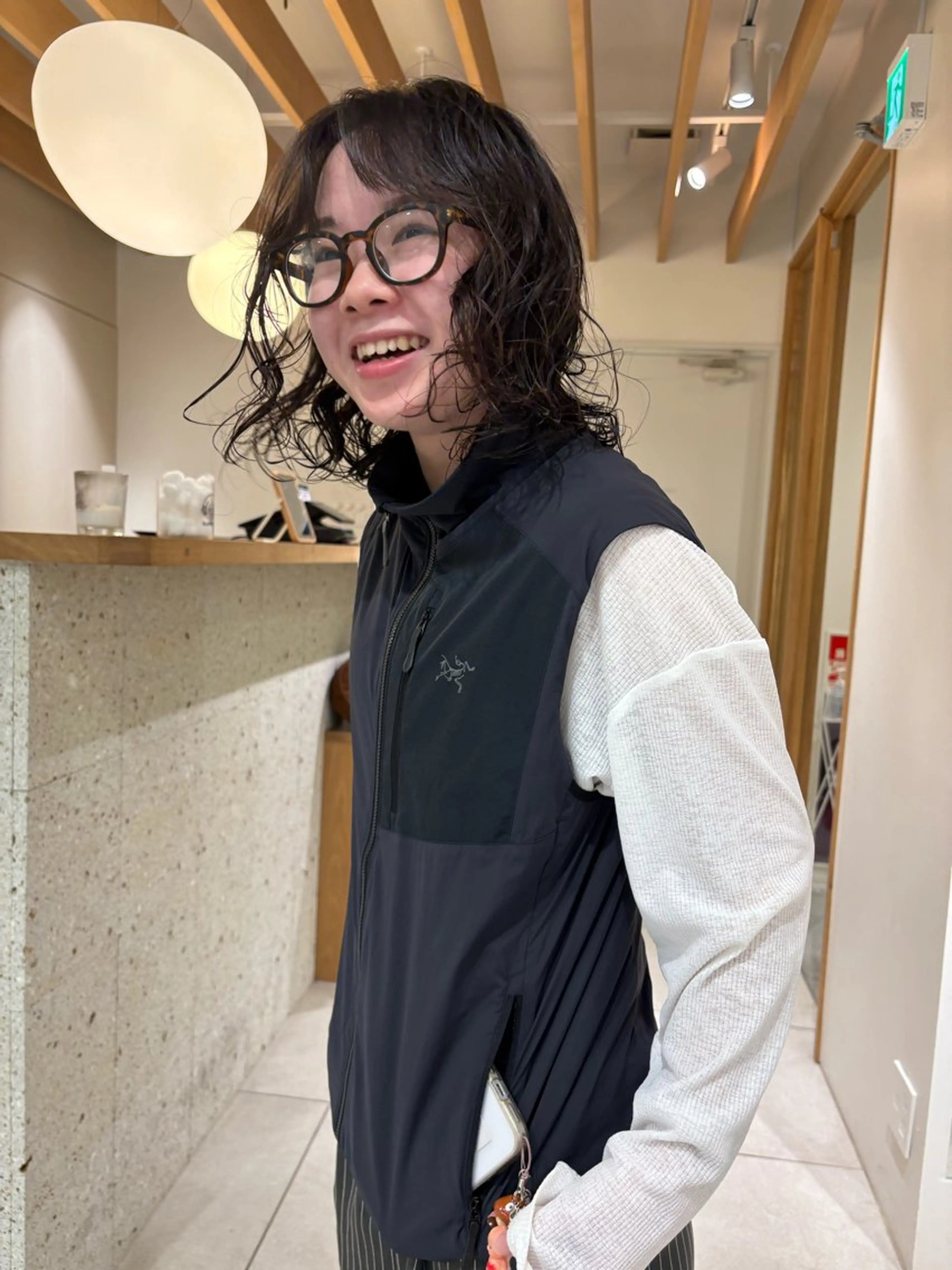 ミディアム パーマ ミディアムパーマ カットモデル/ 髪質改善/みわの眉毛・アイブロウイメージ