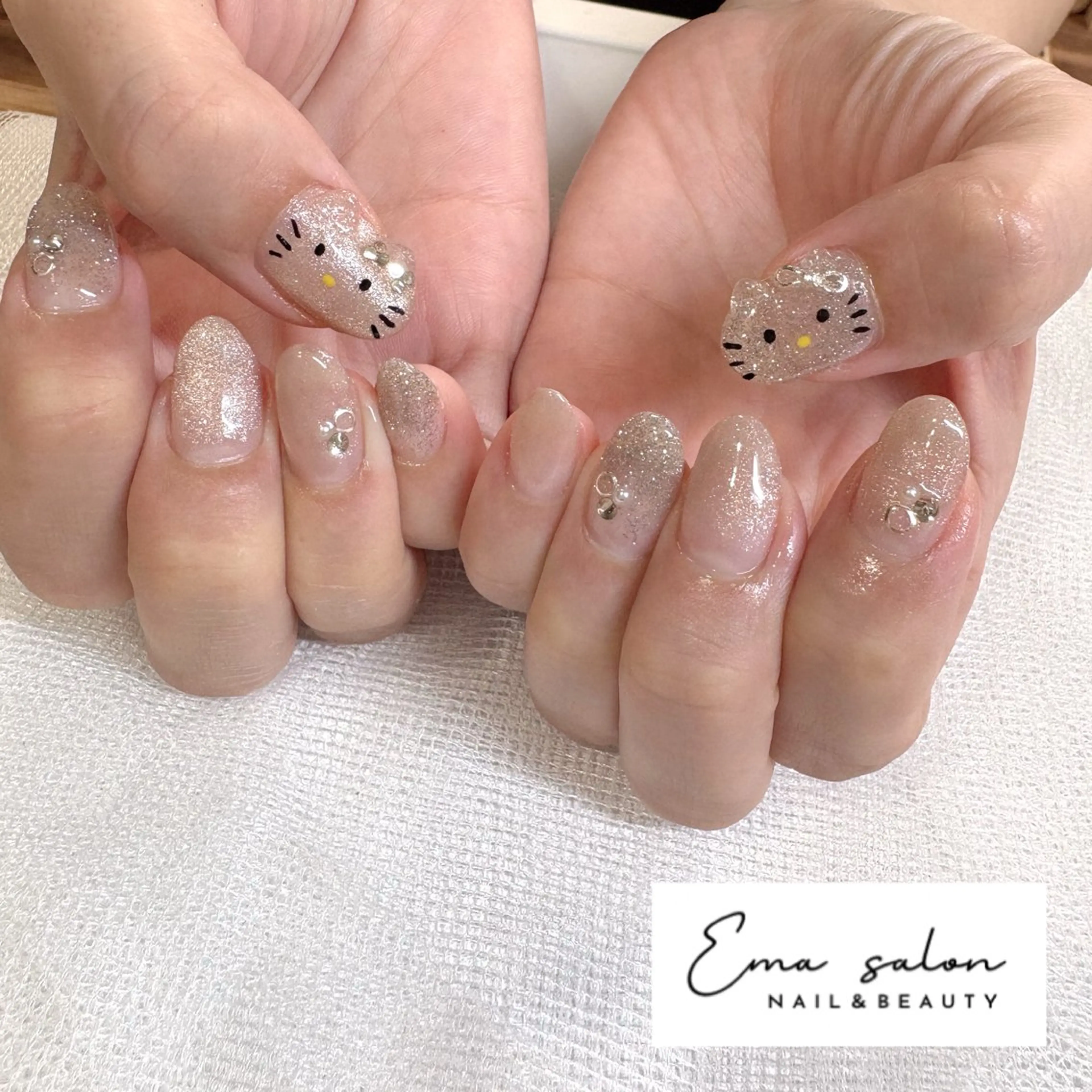 ネイル ハンドネイル Ema salon satomiのネイルデザイン