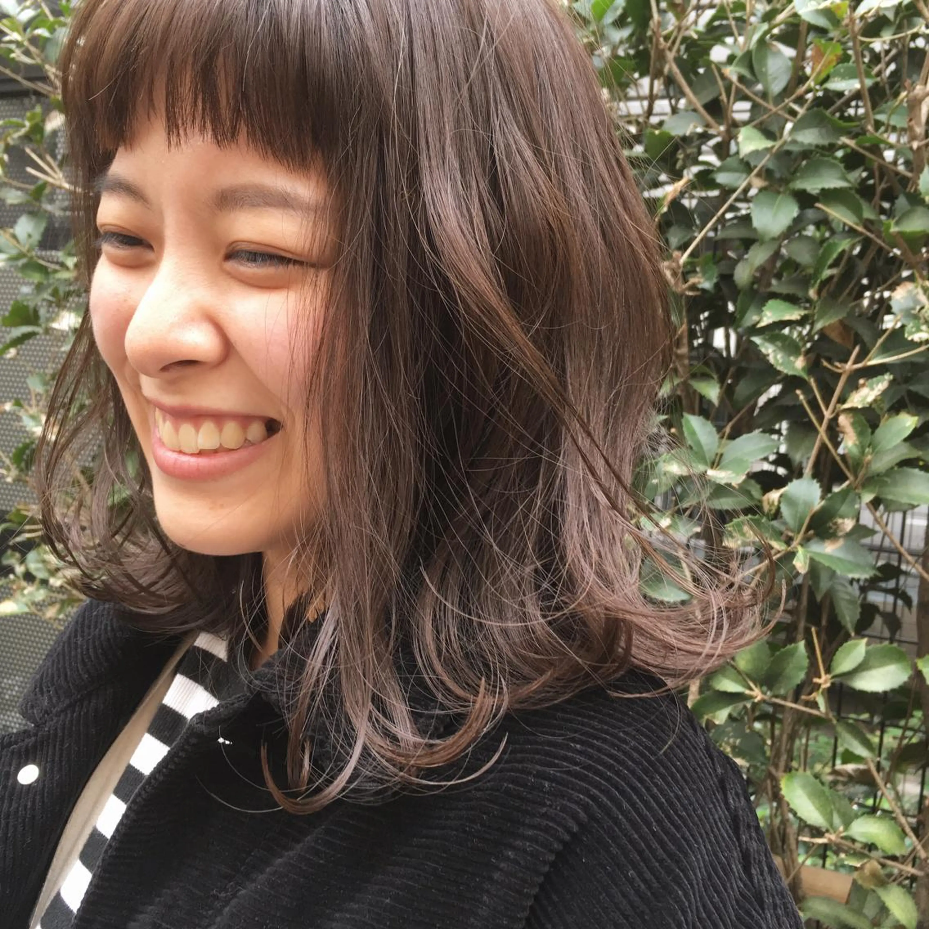 ミディアム 金子 歩実のヘアスタイル