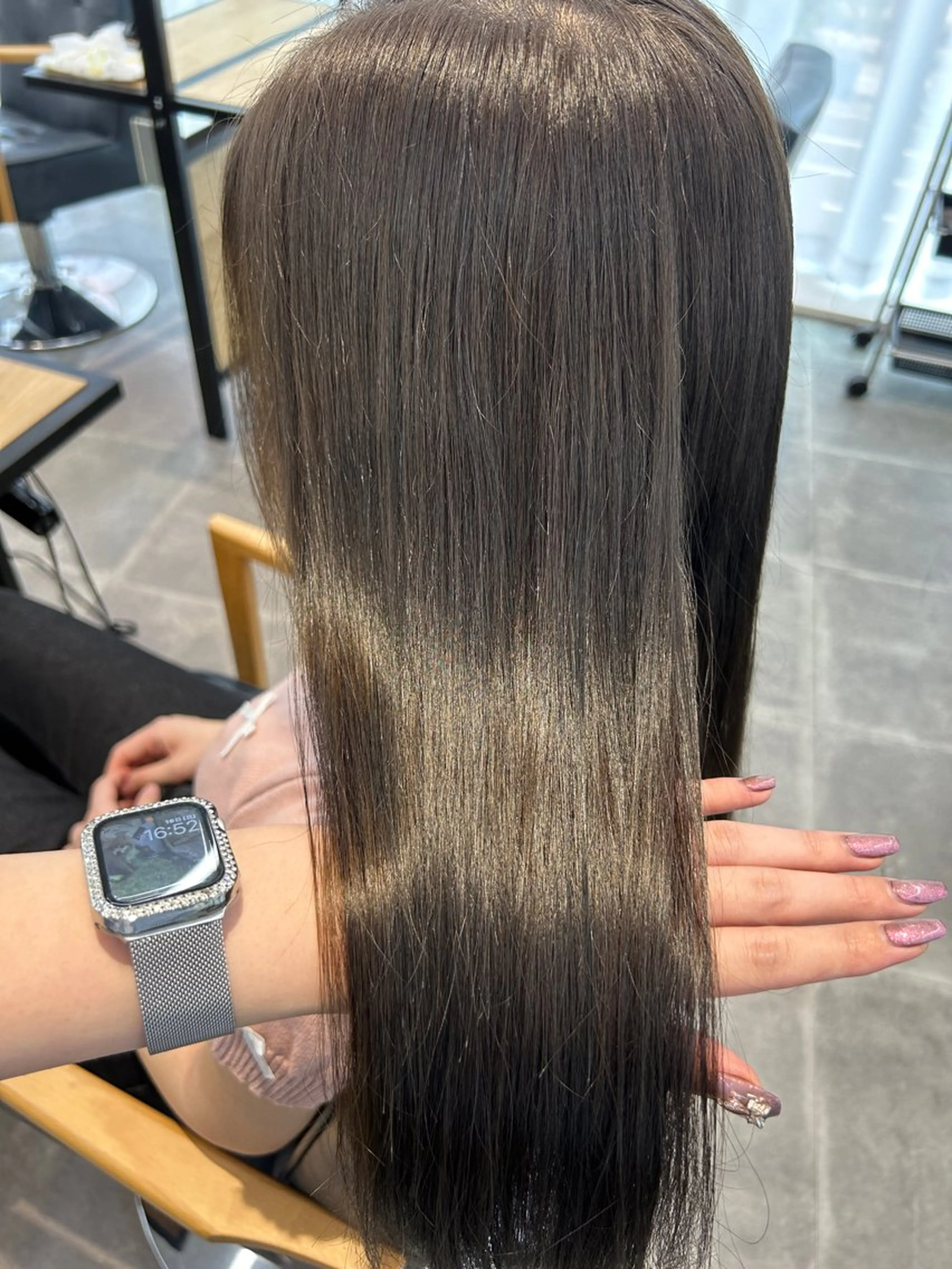 ロング カラー カット ヘアカラー トリートメント newi梅田🫧韓国 ヘア🫧sakiのヘアスタイル