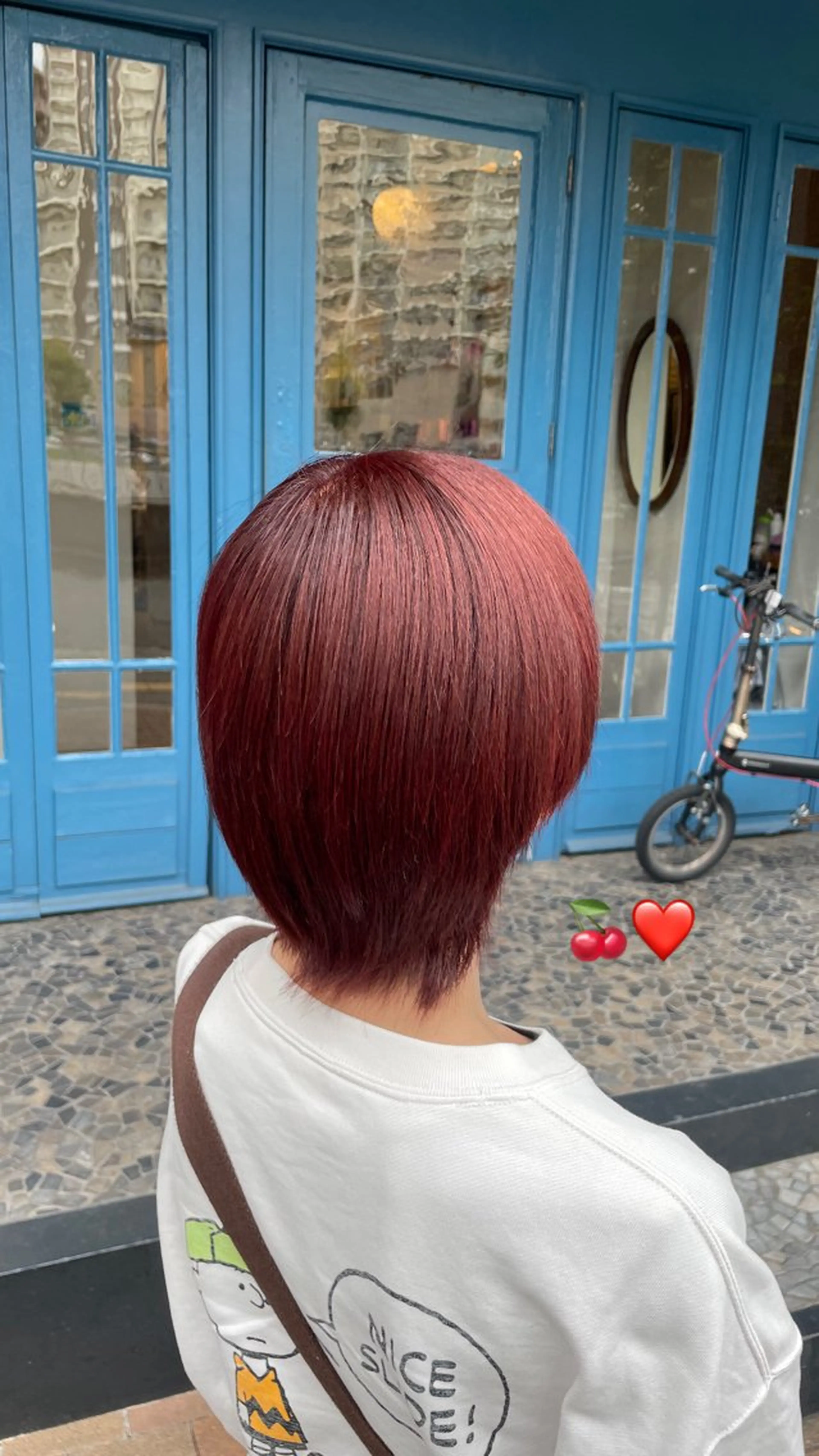 ショート ハイトーン/透明感 カラー/下出有沙のヘアスタイル