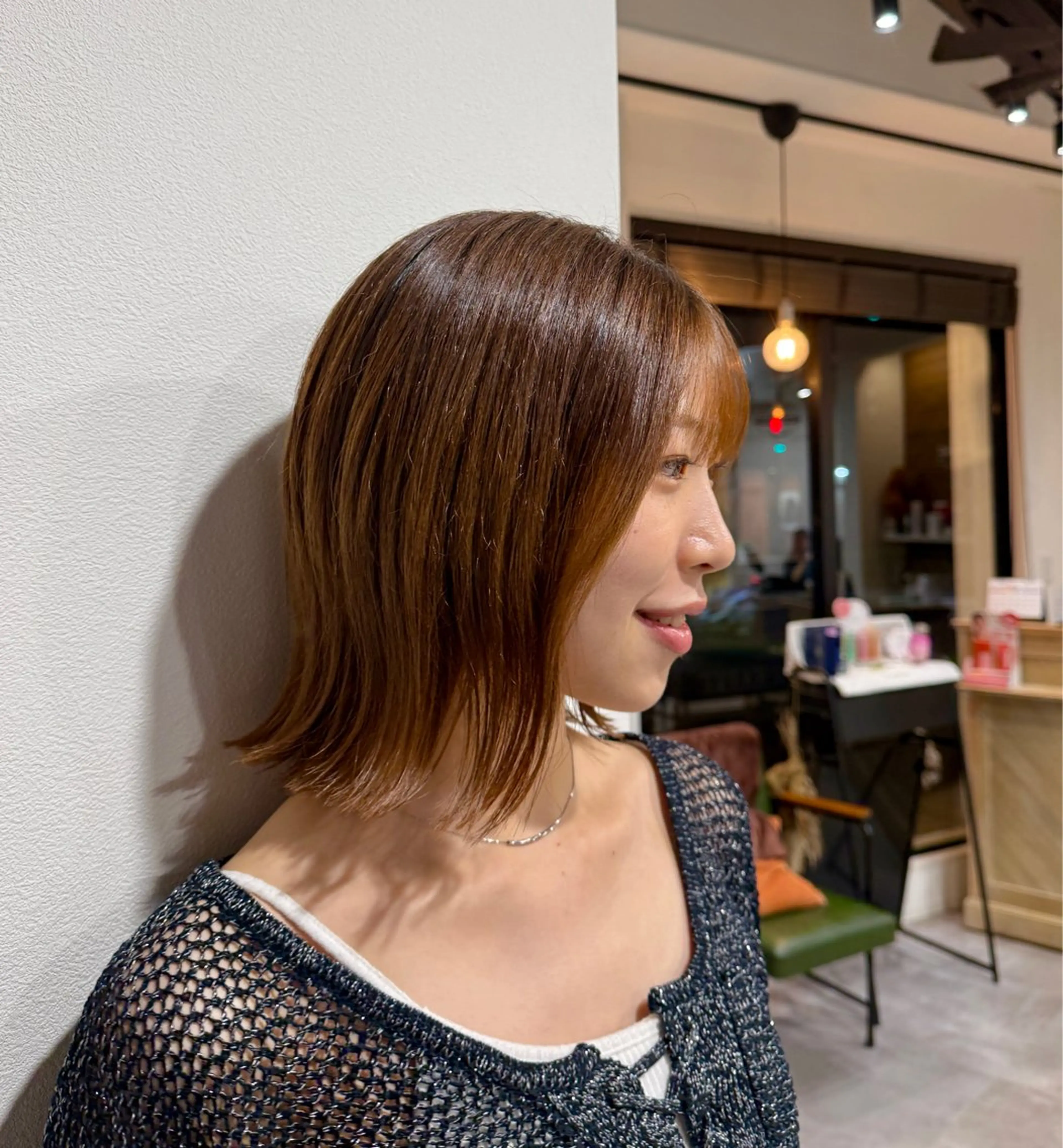 ショート ボブ 外ハネヘア オリーブ🫒レイヤー /平尾/りの‎🤍のヘアスタイル