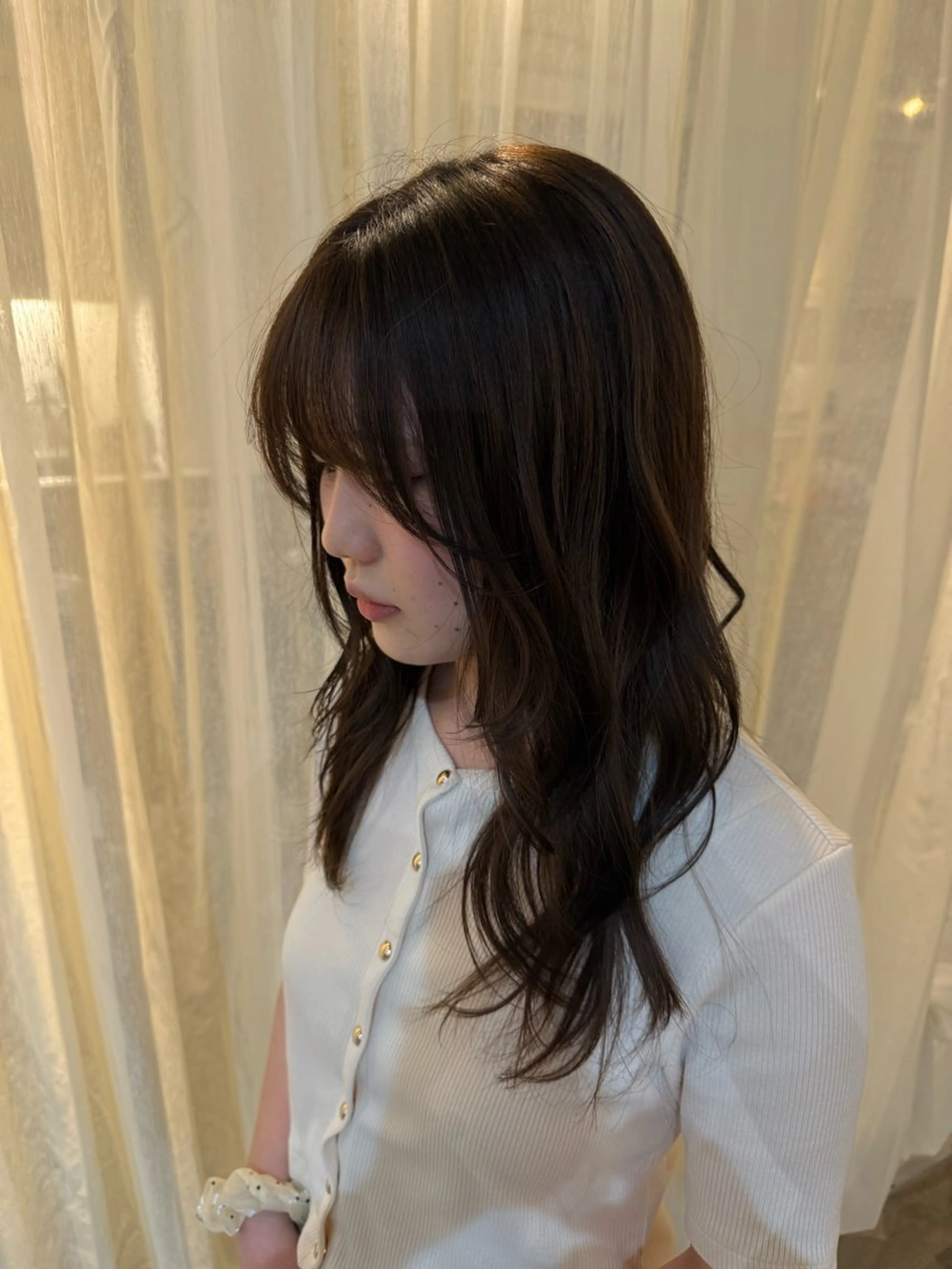 ロング replay所属・藤原 百花のヘアスタイル