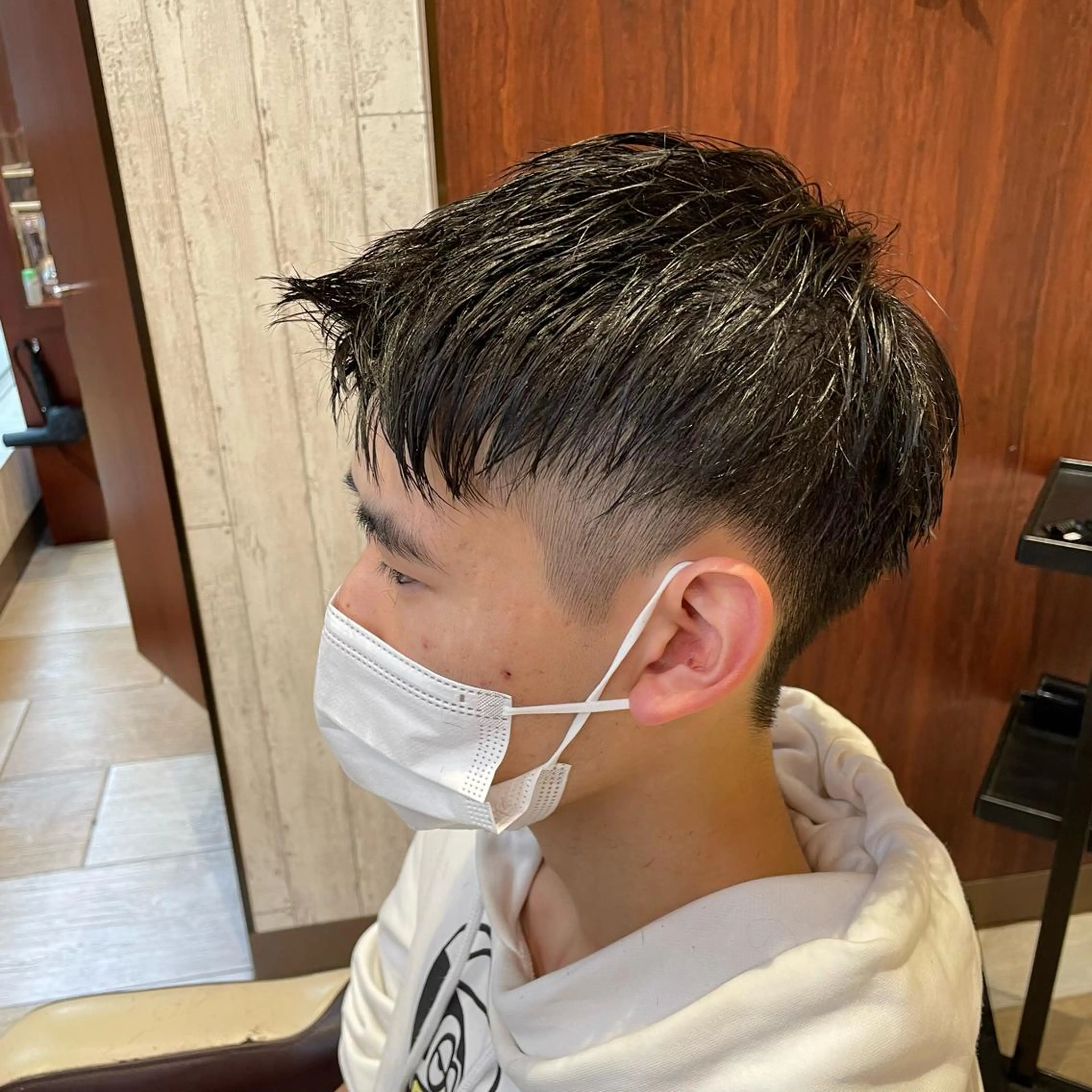 ショート メンズ ツーブロック 刈り上げ ツイスパ/メンズ特化 🦋𝑺𝑶𝑵𝑬のヘアスタイル