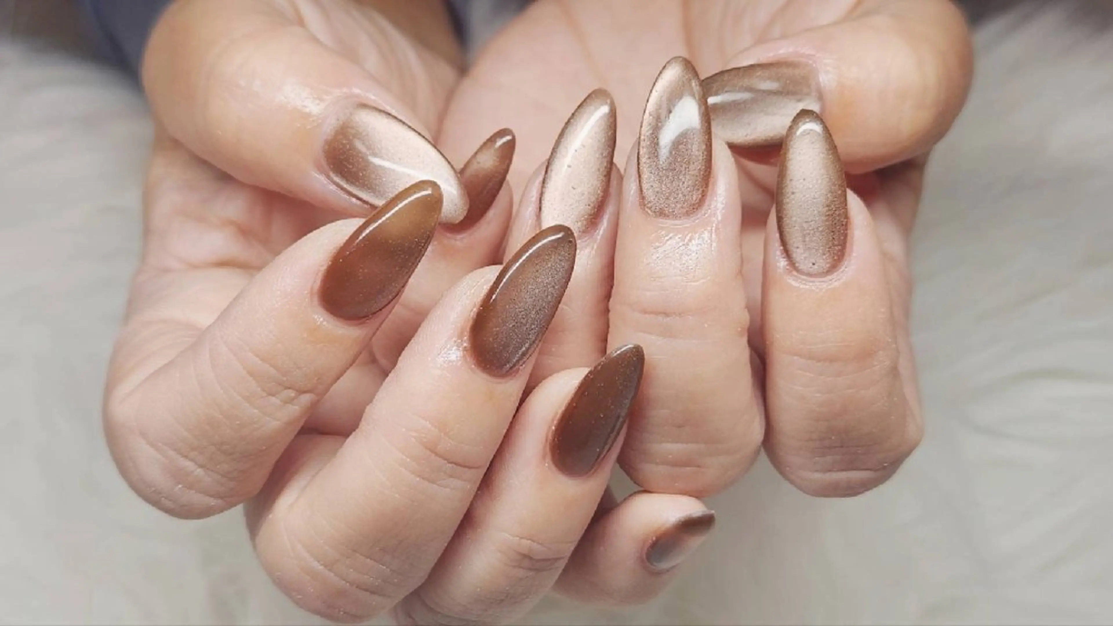 ネイル マグネットネイル T's nailのネイルデザイン