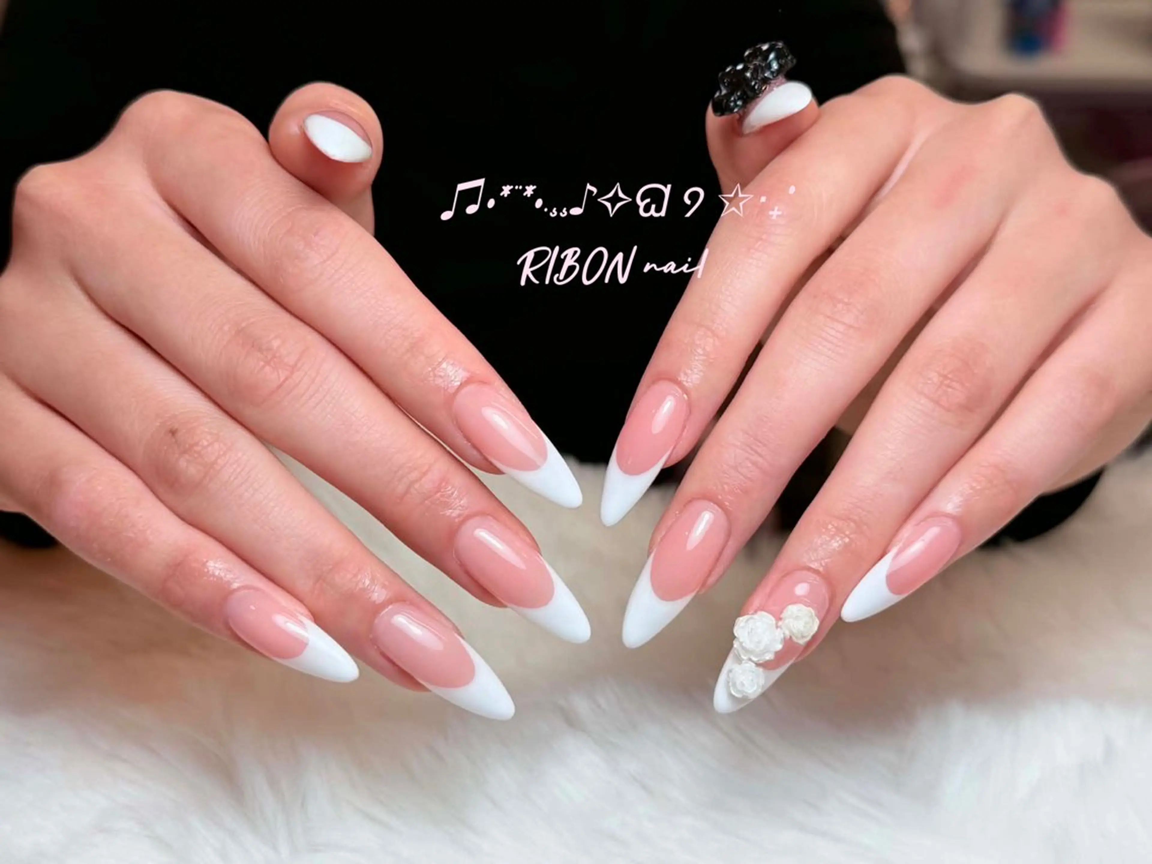 ネイル チークネイル 長さ出し フレンチネイル ジェルネイル グラデーション ハンドネイル RIBON nail 高田馬場のネイルデザイン
