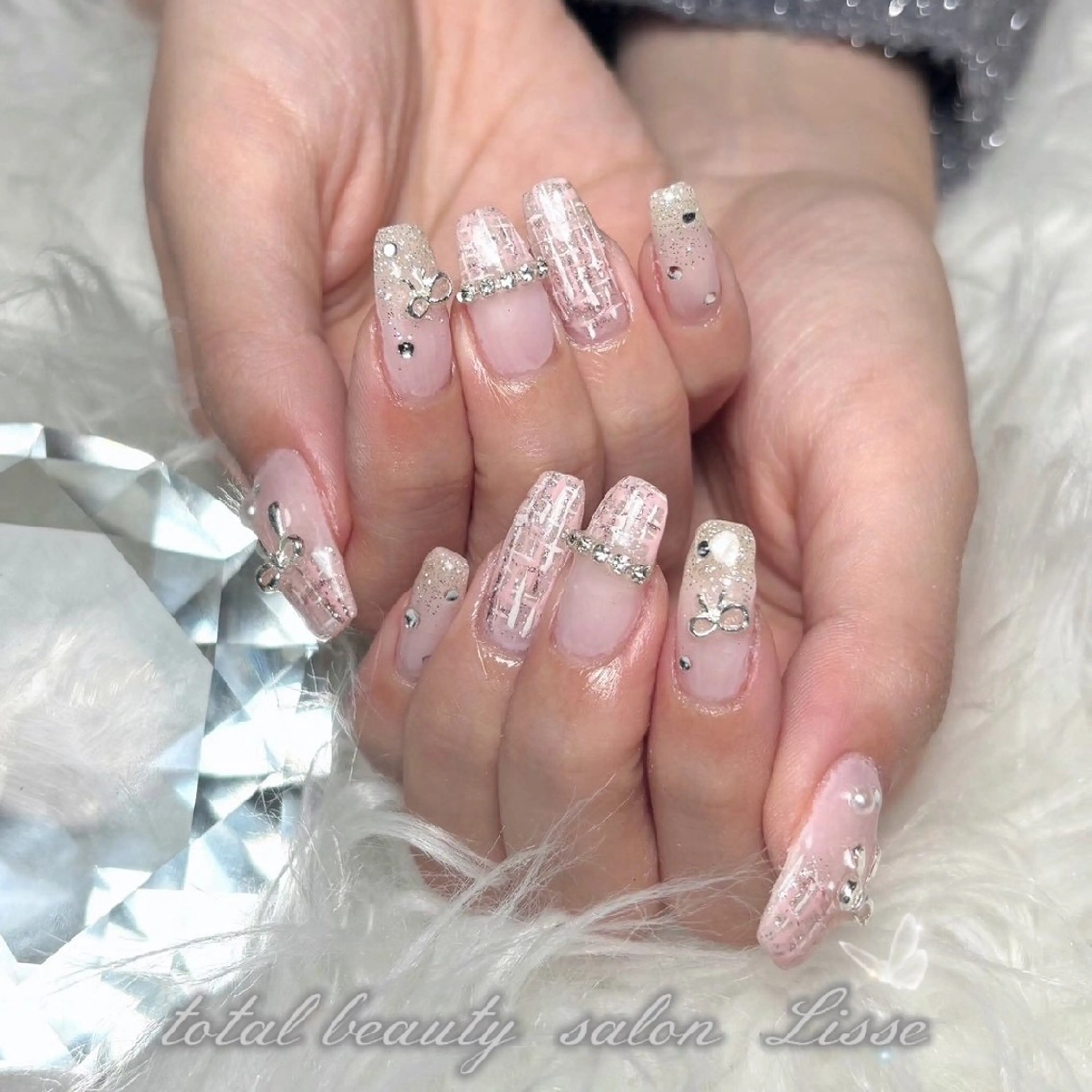 ネイル ハンドネイル Lisse ネイル/ 脱毛/アイブロウのネイルデザイン