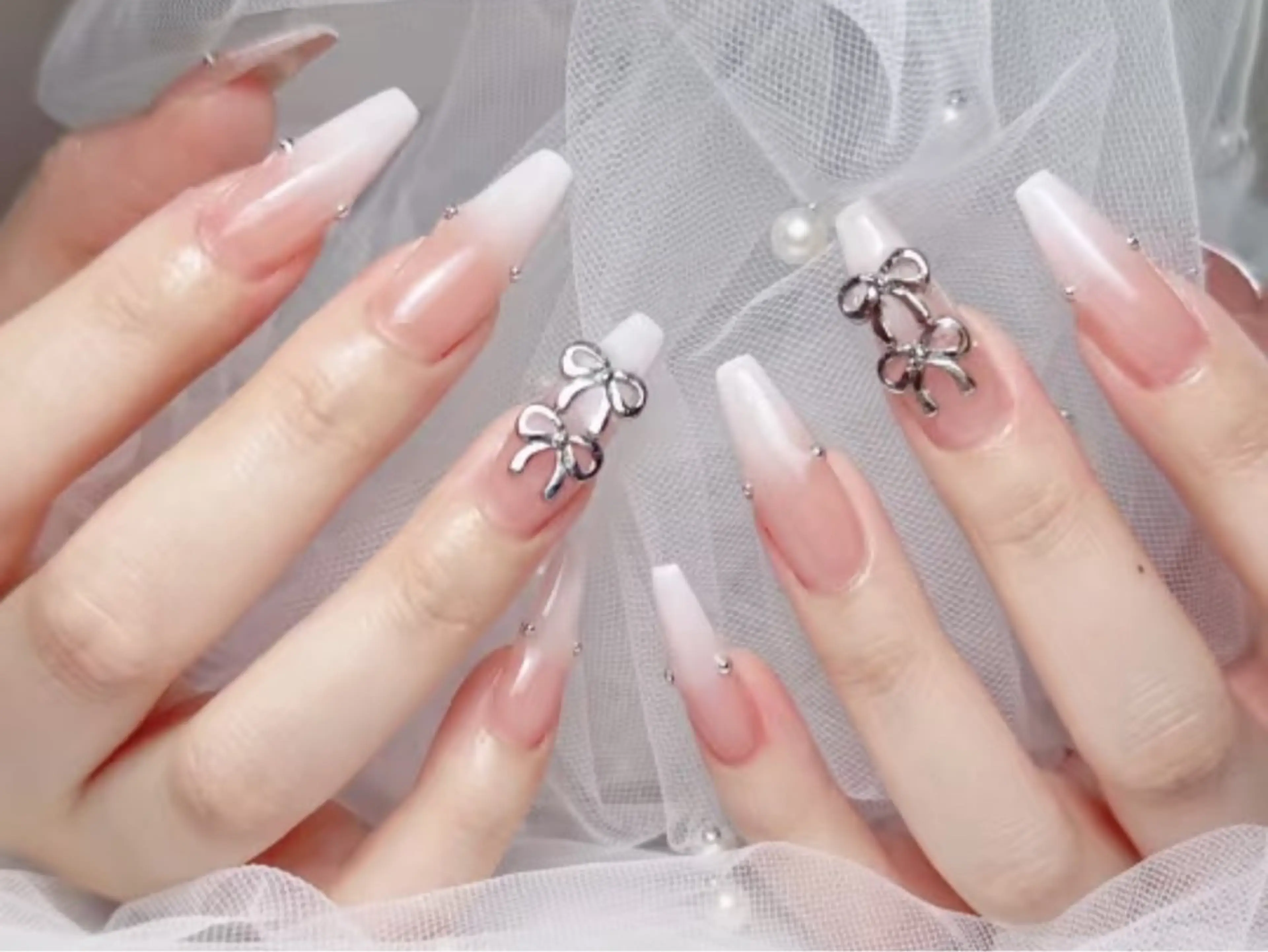ネイル ハンドネイル 🎀YULI_ Nail 🎀新宿店のネイルデザイン