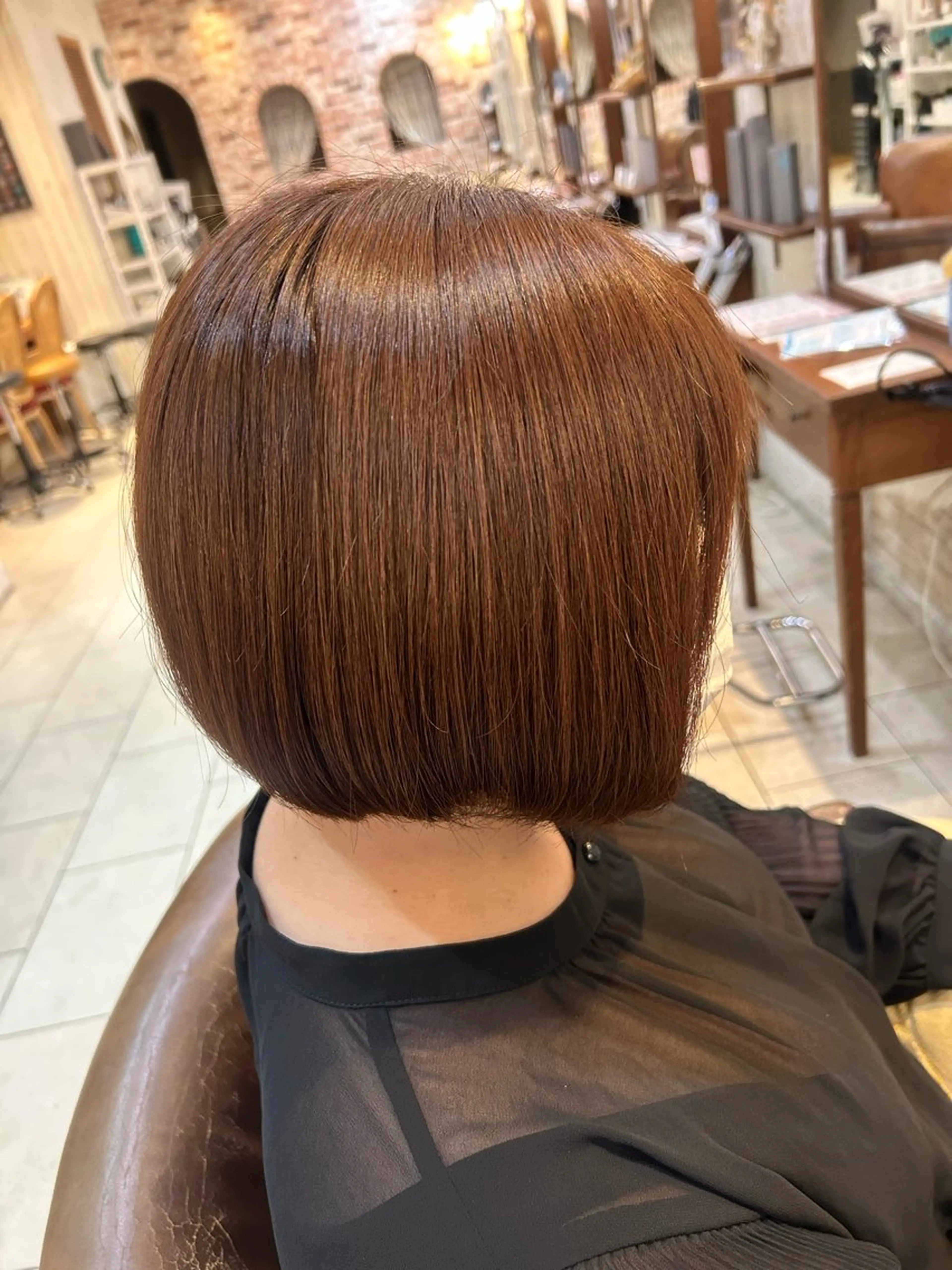 ショート 岩浪 志歩のヘアスタイル